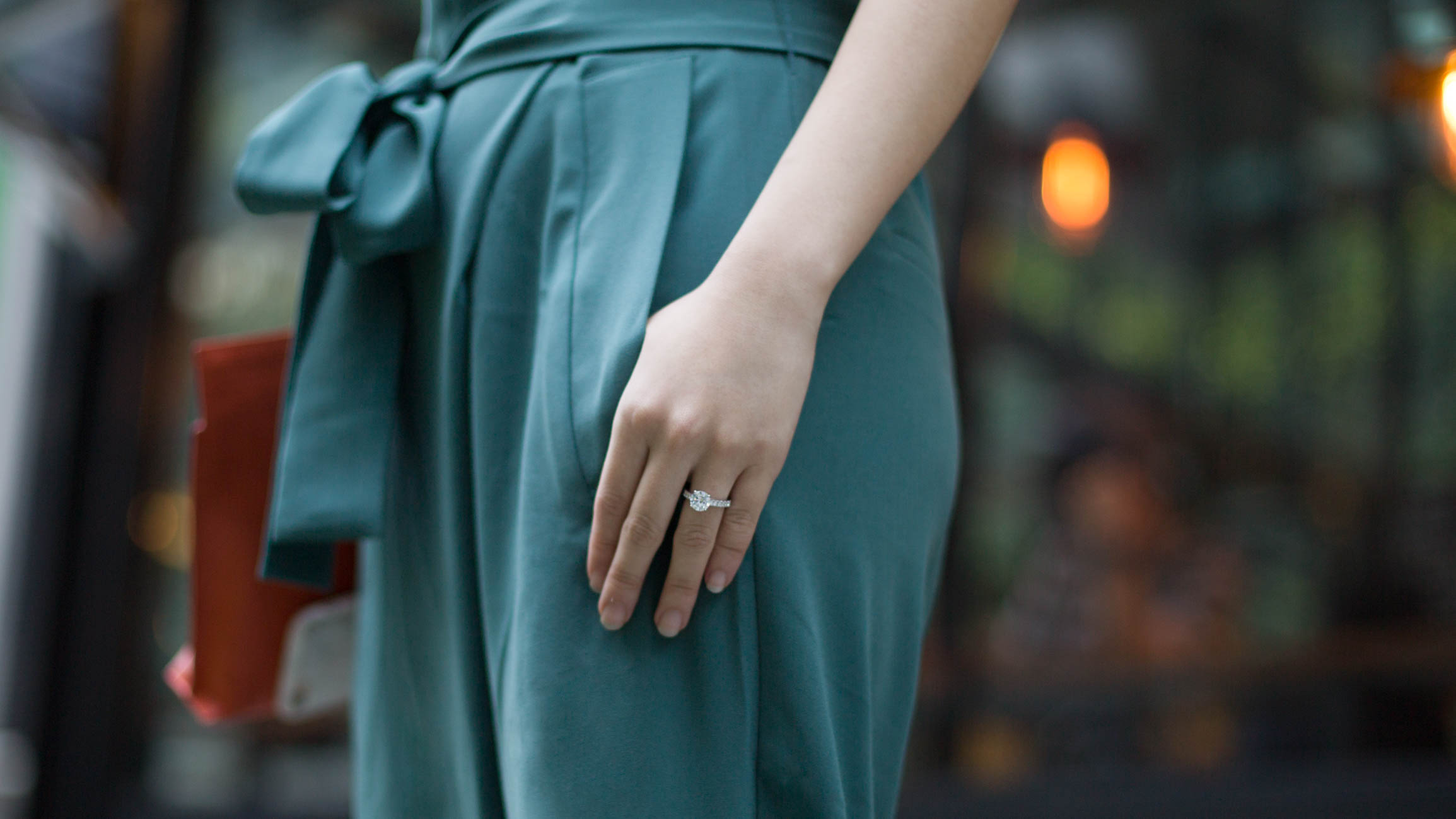 Kelly-Singapore-Lawyer-One_Piece-IGC-Bag_Loewe-Shoes_Salvatore_Ferragamo-10062016-3