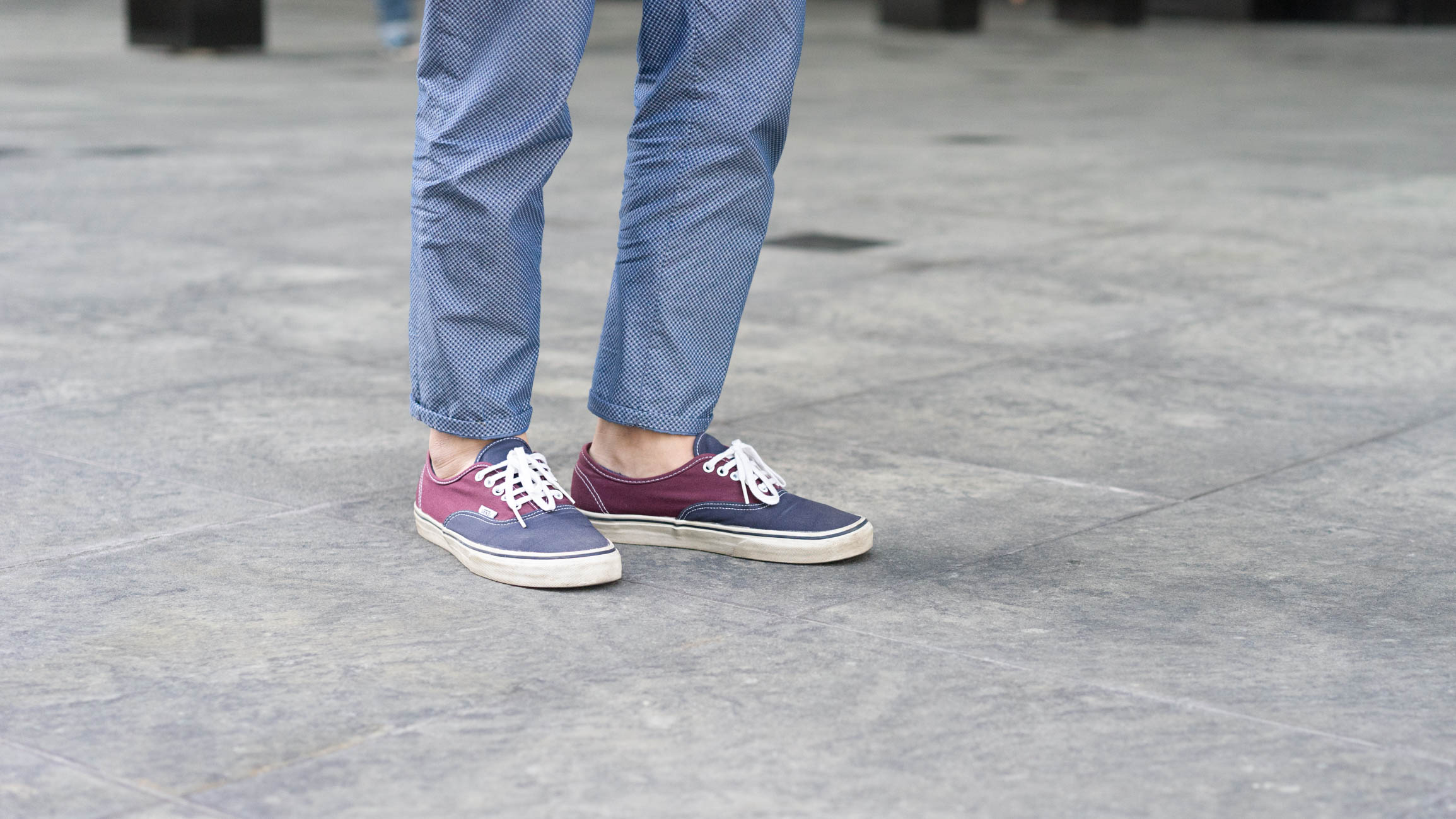 Noman_Bin_Marsuni-Real_Estate-Singapore-Trench_ZARA-Top_Uniqlo-Pants_ZARA-Shoes_Vans-Bag_Coach-Ring_Swatch-Spectacles_Berring-Watch_Guess-10062016-4