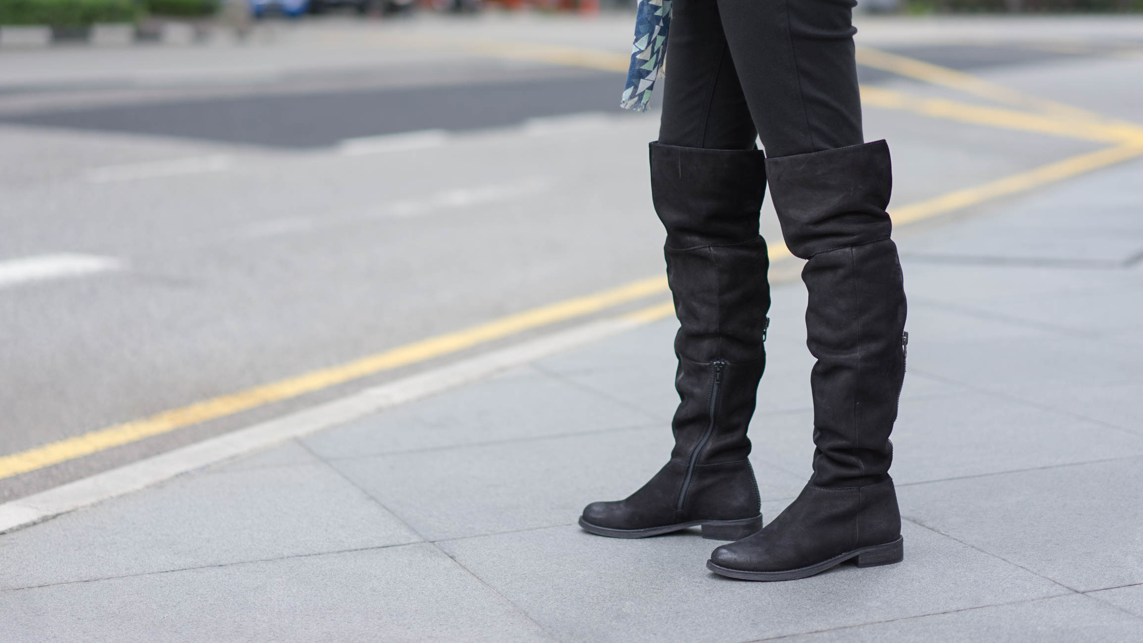 Serena_Tan-Shipping-Singapore-Top_Cotton_On-Scarf_Promod-Pants_Uniqlo-Boots_Steve_Madden_Watch_Casio-Bag_Aeropostle-Ring_Dior-2