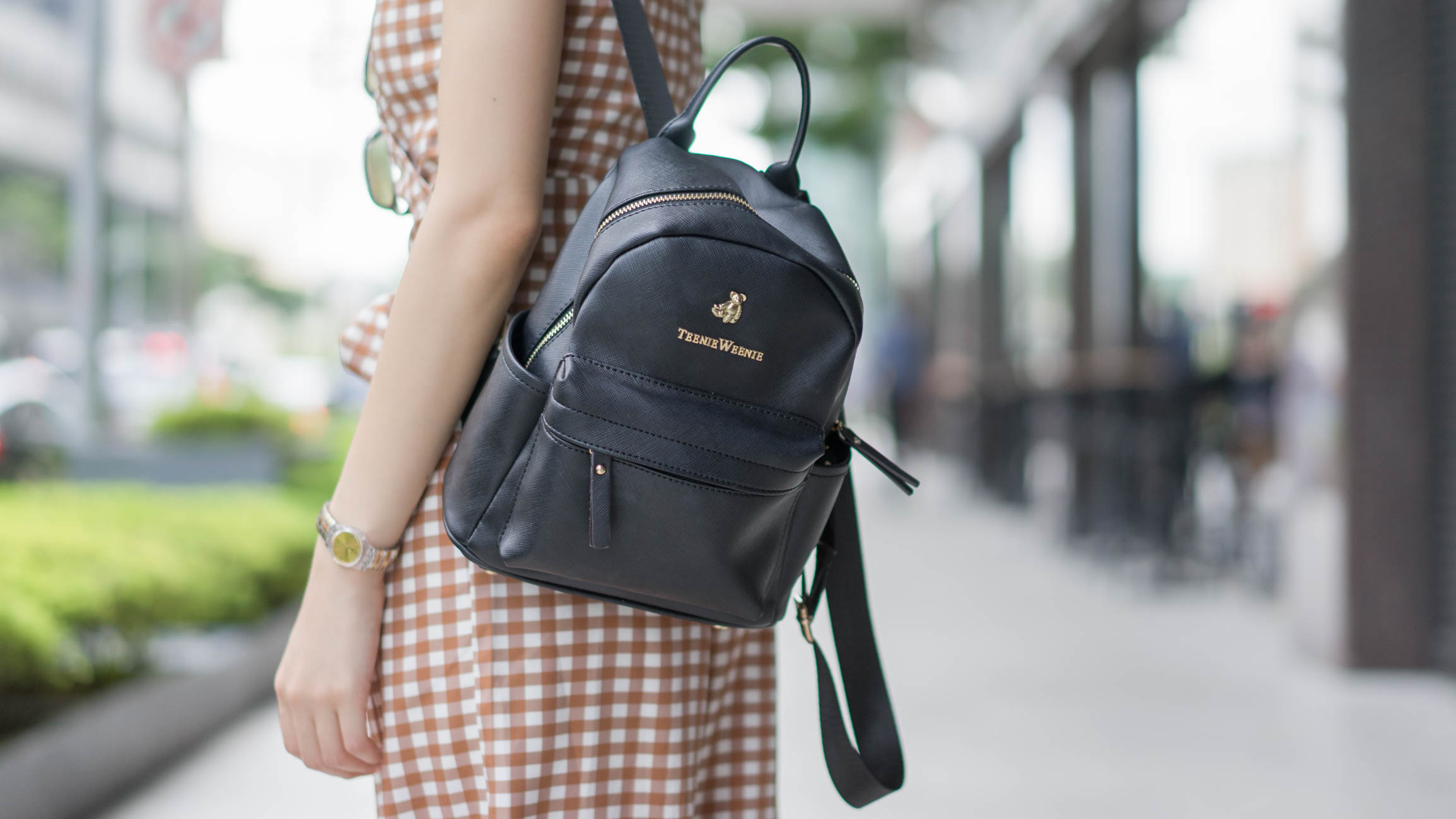 Cherry_Qiu-Unemployed-China-Jumpsuit_Daigou-Bag_Teenie_Weenie-Necklace_Swarovski-Sandals_Japan-Watch_Swatch-Sunglasses_Hermes-3