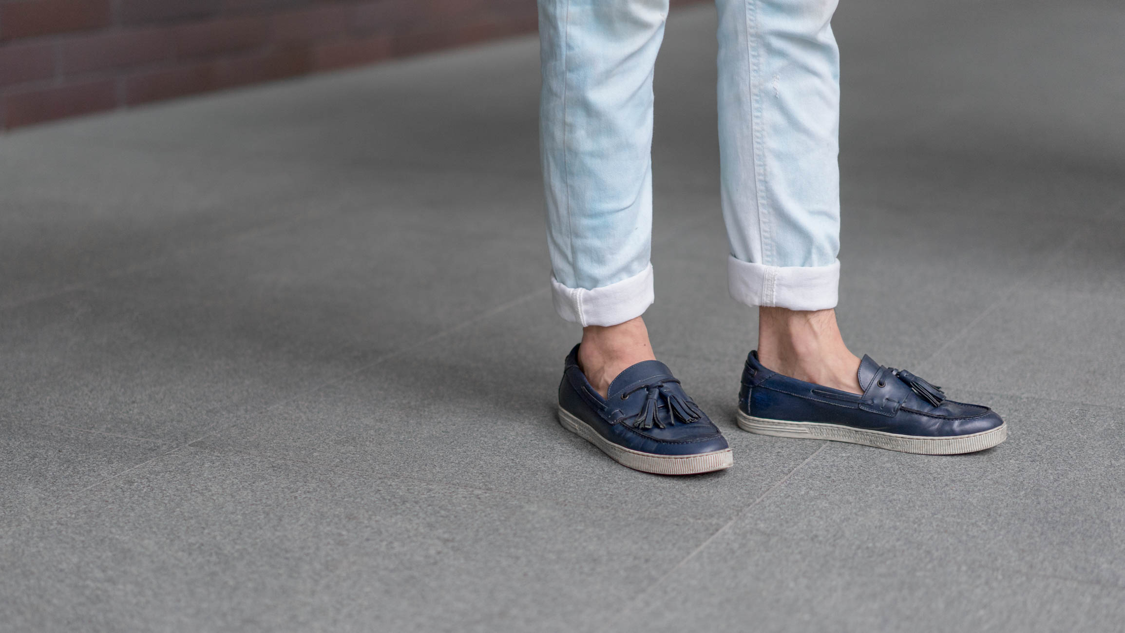 Jonathan-Investor_Relations-Singapore-Shirt_Calvin_Klein-Jeans_Taiwan-Shoes_Fendi-Watch_Rado-Bracelet_Bottega-Spectacles_Ray-Ban-10062016-2