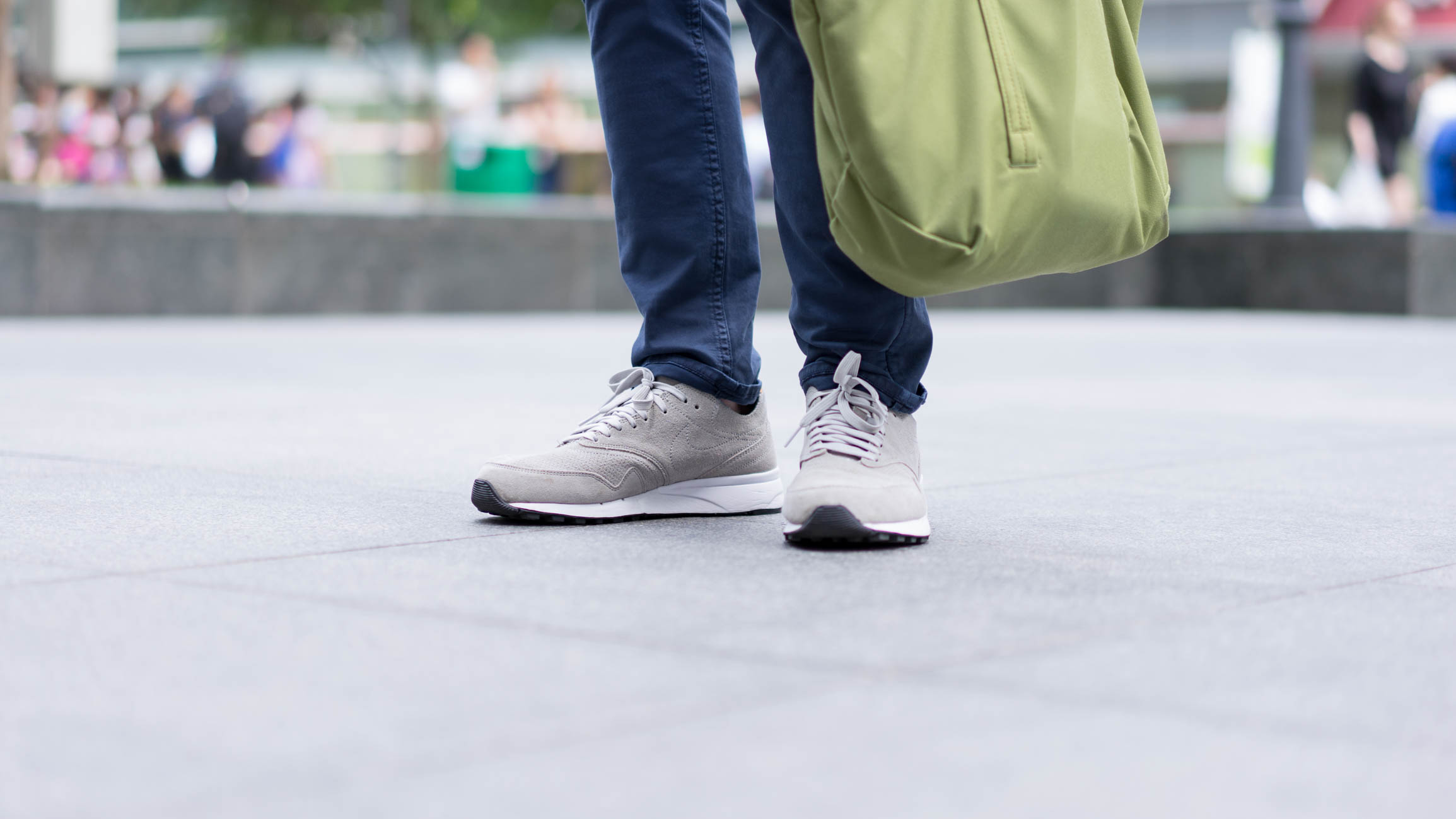 Richard_Letch-Australia-FB-Hat_Strand_Hatter-Shirt_Velour-Pants_Denham-Watch_Swatch-Bracelet_Bugis-Bag_Crumpler-Shoes_Nike-27052016-4