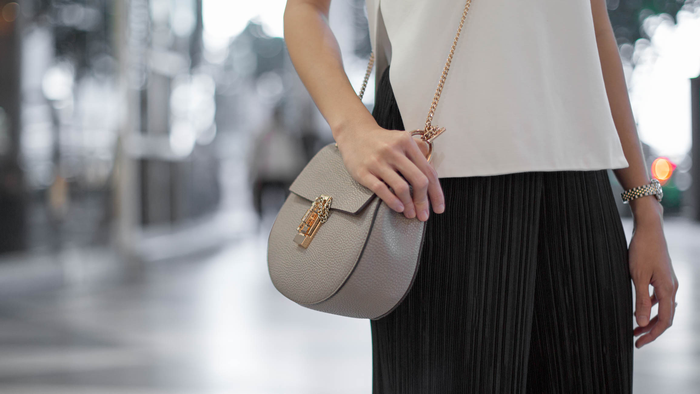 Stephanie-Singapore-Finance-Top_Love_Bonito-Pants_Topshop-Shoes_Taobao-Bag_Taobao-Watch_The_Hour_Glass-03