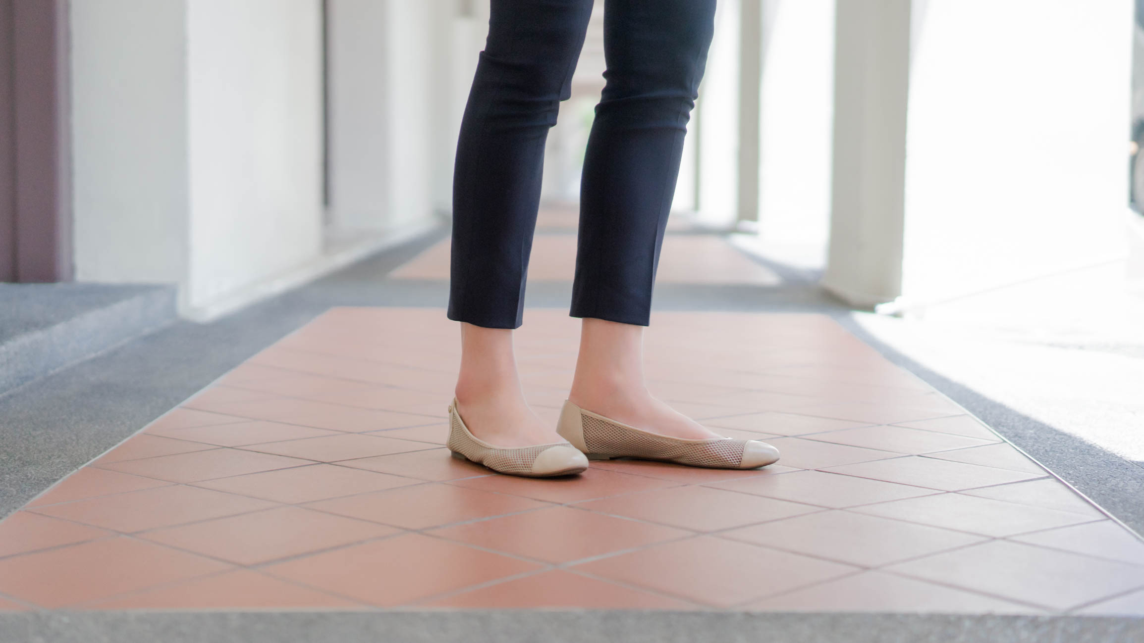 Sue_Shan-FB-Singapore-Top_David_Lawrence-Pants_Acne_Studios-Shoes_Michael_Kors-Watch_Chopard-Bag_Motherhouse-Ring_Comme_Des_Garcons-Earrings_Barneys_New_York-17082016-2