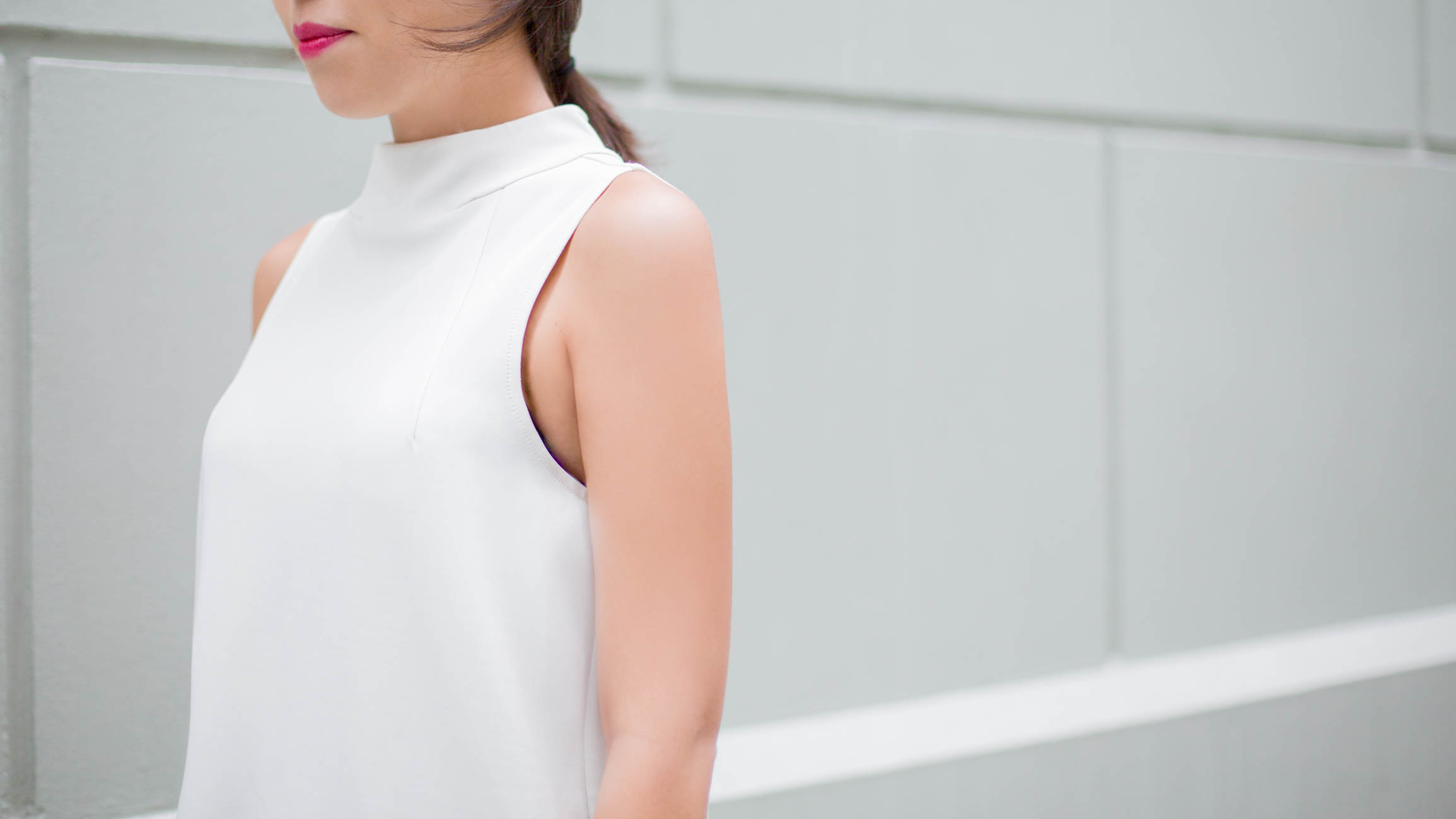 Ellie_Jang-Korea-Advertising-Dress_HM-Shoes_Nine_West-Bracelet_Pandora-Fitbit-4