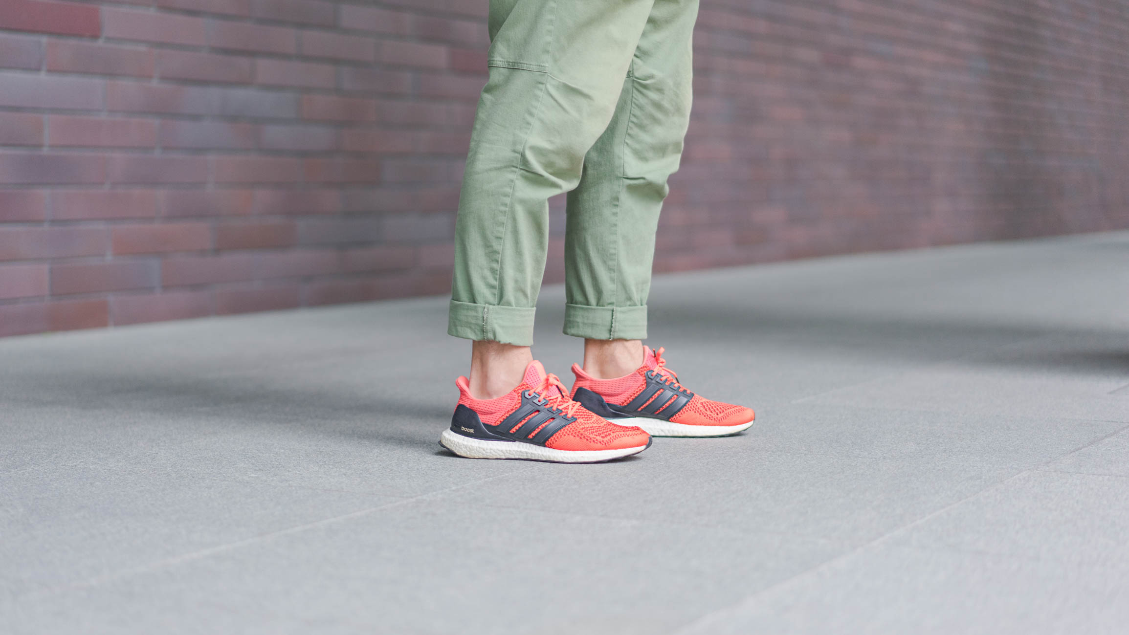 Manel-Spain-Chef-Shirt_Gitman_Bros-Shoes-Adidas_Ultraboost-Bag_Masterpiece-Fitbit-2