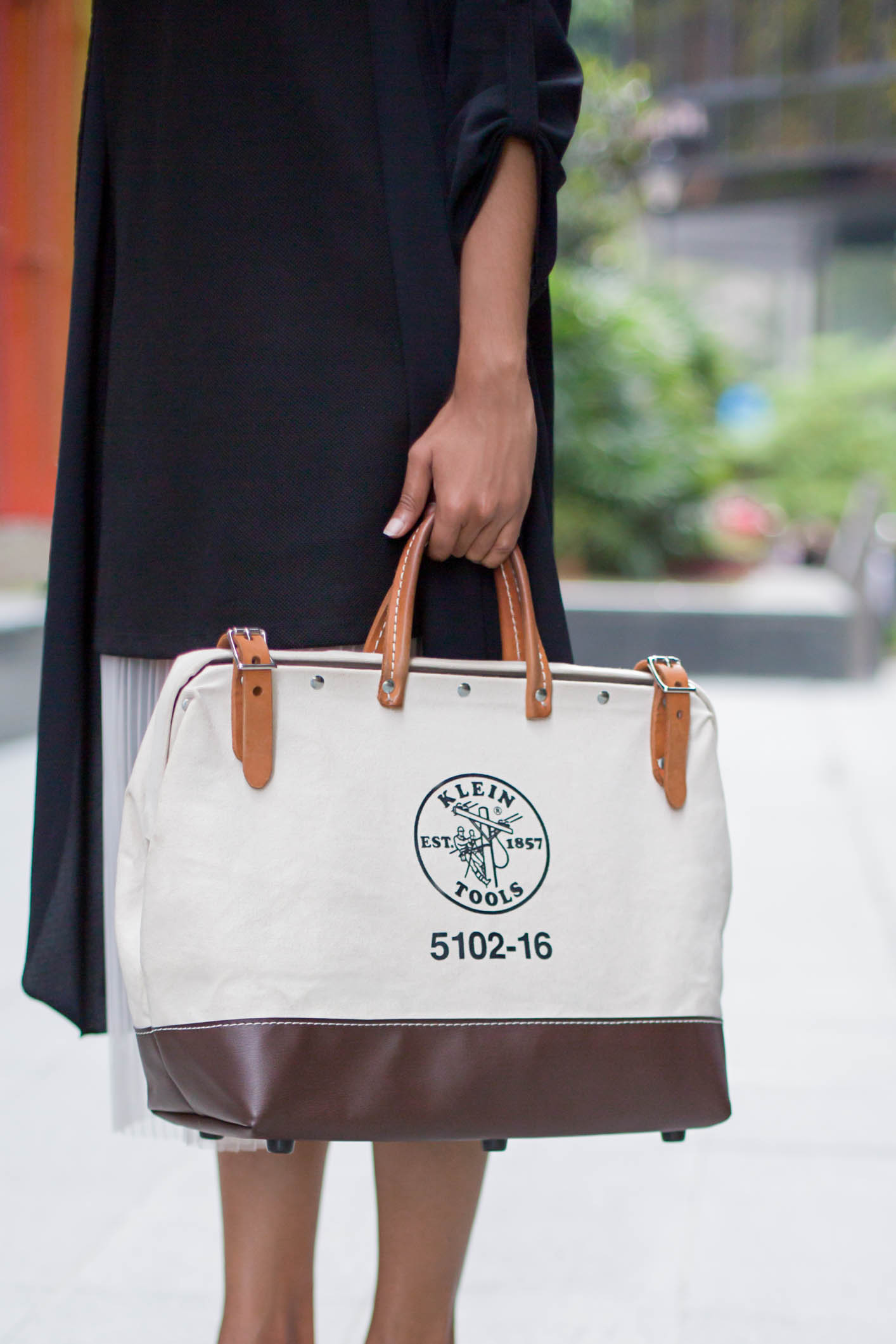 Hanny-Singapore-Account_Servicing-Sunglasses_Mystic-Shoes_Leftfoot-Watch_Rolex-UNIFORM-30092016-4