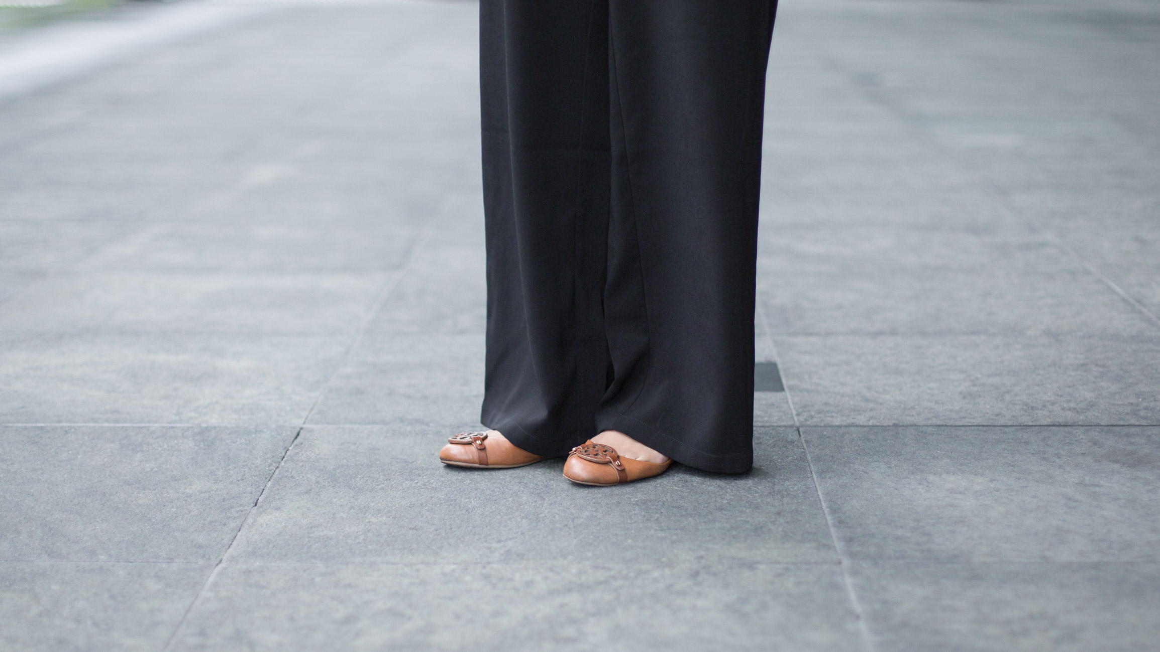 Inka-Indonesia-Banking-Top_Elliatt-Scarf_Ferragamo-Pants_LoveBonito-Watch_Omega-Shoes_ToryBurch-09092016-02