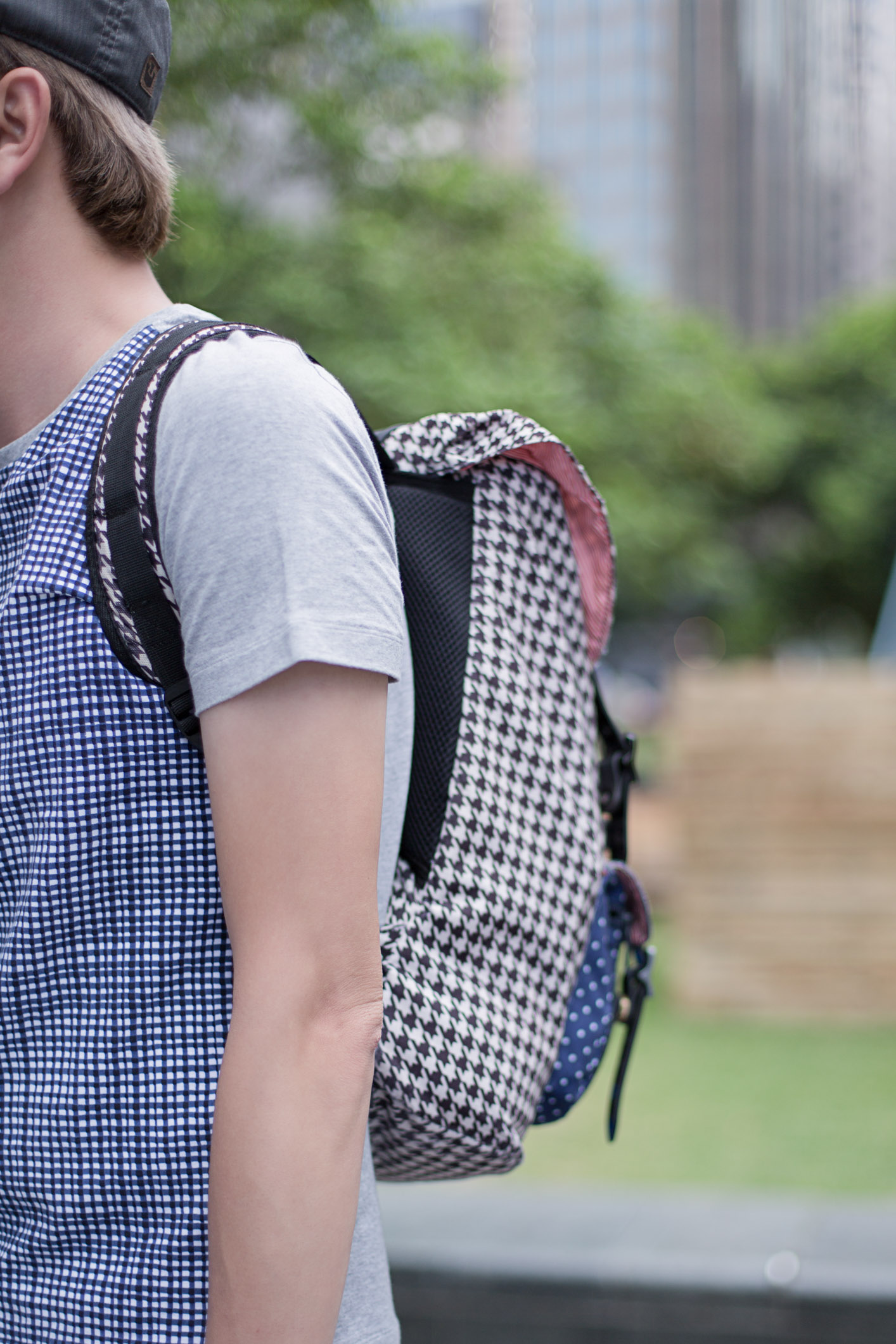 Ray-Singapore-CreativeDesigner-Top_MindBridge-Pants_Japan-Shoes_Camper-Watch_Diesel-Bag_Herschel-30092016-04