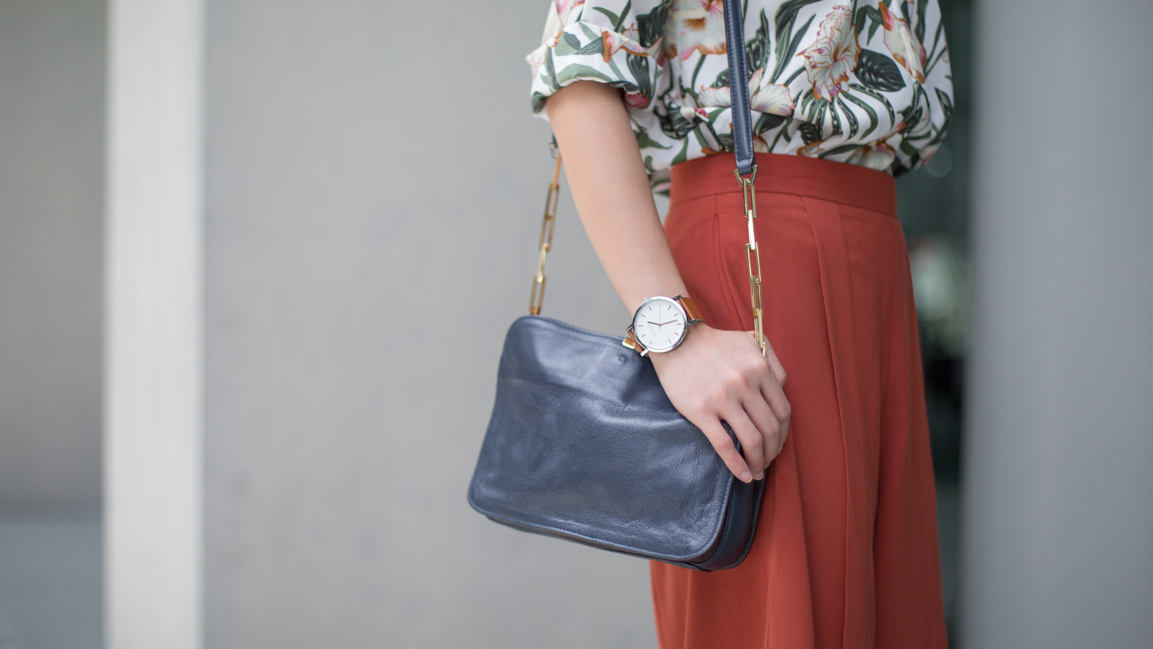 Rebecca-Singapore-Banker-Top_Zara-Shoes_CharlesKeith-Bag_Rabeanco-Watch_TheHorse-Bracelet_Pandora-09092016-03