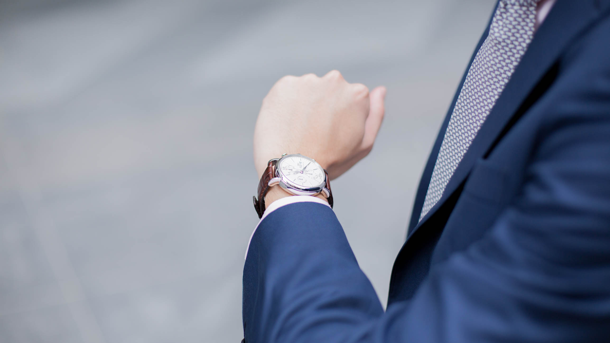 DaoHua-Singapore-Finance-Tie_Ferragamo-Belt_Benjamin_Barker-Shoe_Ed_Et_Al-Watch_IWC-UNIFORM-18102016-3