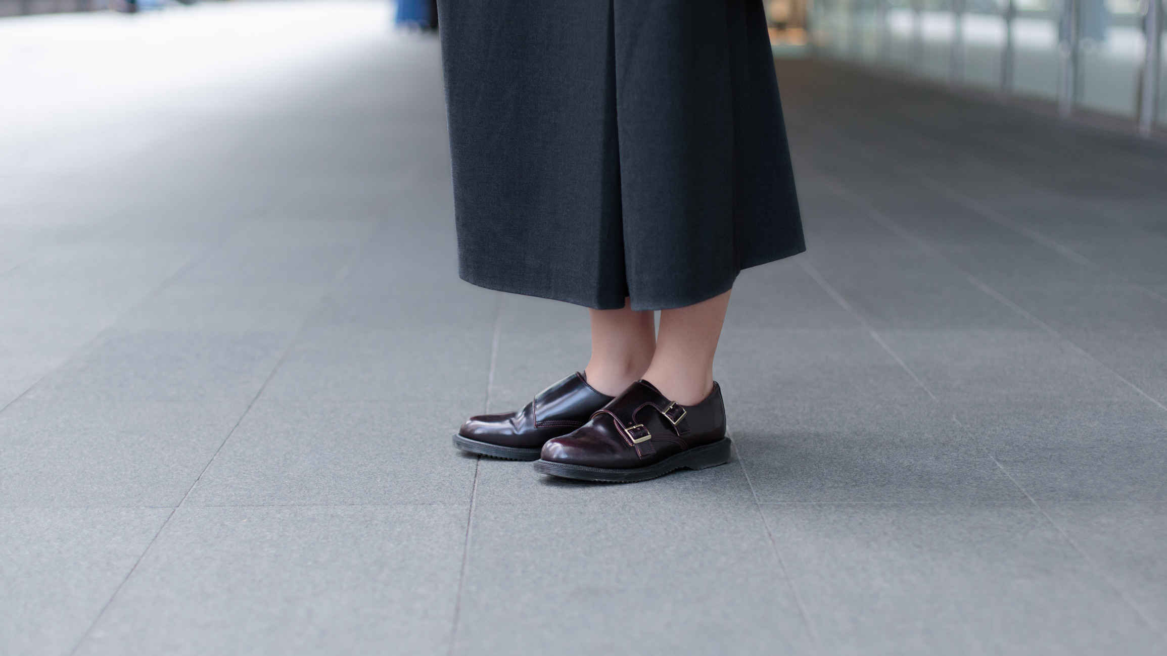 Doris-China-Banking-Top-Pants_Uniqlo-Shoes_DrMartens-Watch-Daniel_Wellington-Bag_Balenciaga-UNIFORM-11112016-2