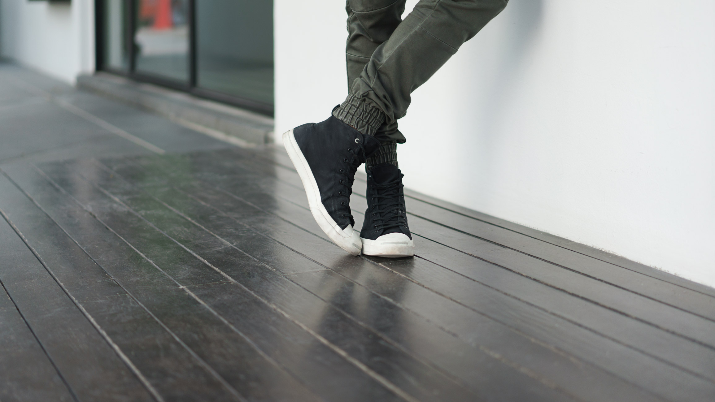 Joshua-Puerto_Rico-FB-Shirt-Deus-Pants_Zara-Shoes_Converse-UNIFORM-07122016-2