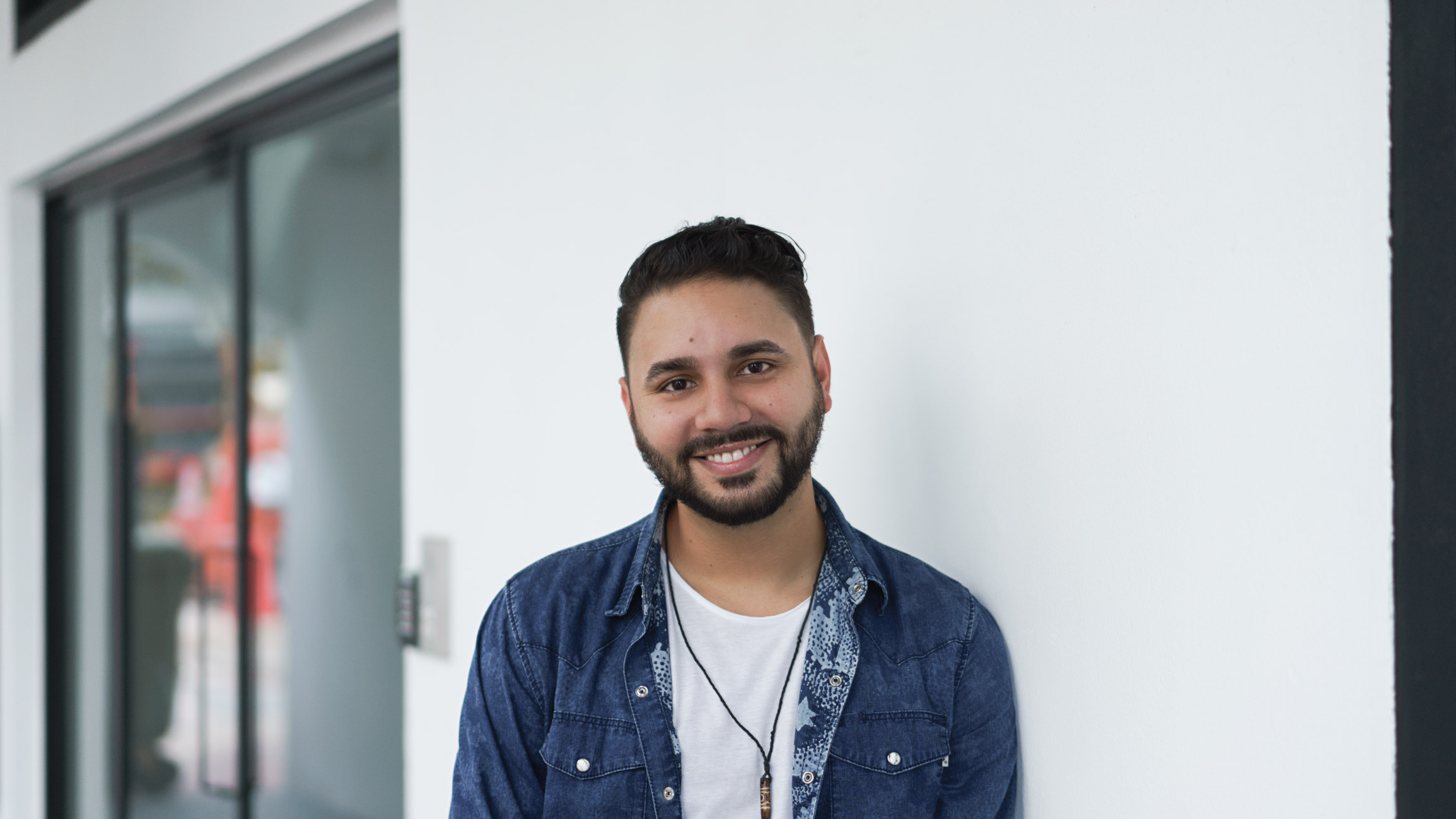 Joshua-Puerto_Rico-FB-Shirt-Deus-Pants_Zara-Shoes_Converse-UNIFORM-07122016-5