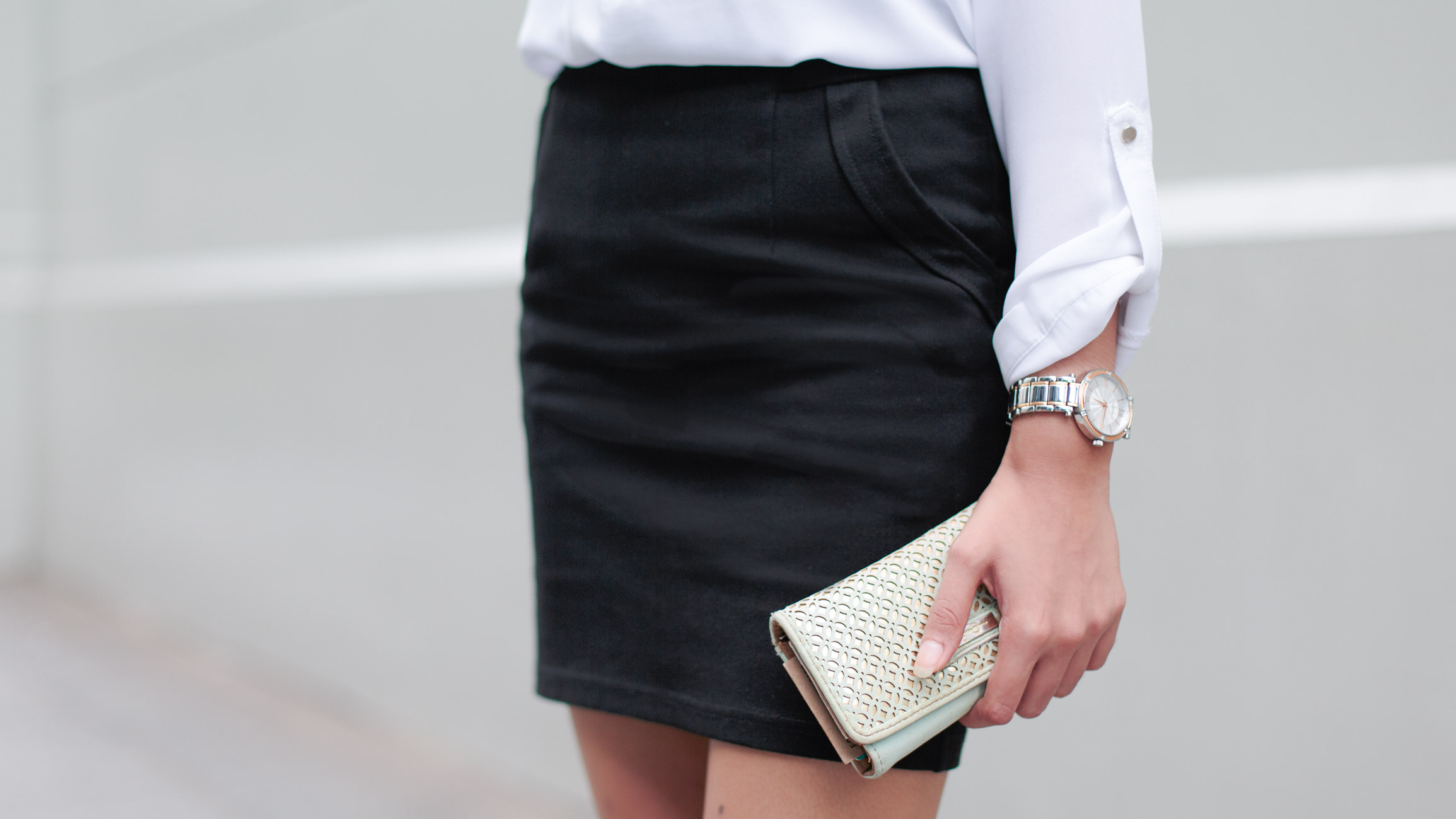 Sumukhi-Singapore-Recruitment-Wallet_Jessica_Simpson-Top_Zara-Skirt_Kiyo-Shoes_Pretty_Fit-Watch_Guess-22112016-3