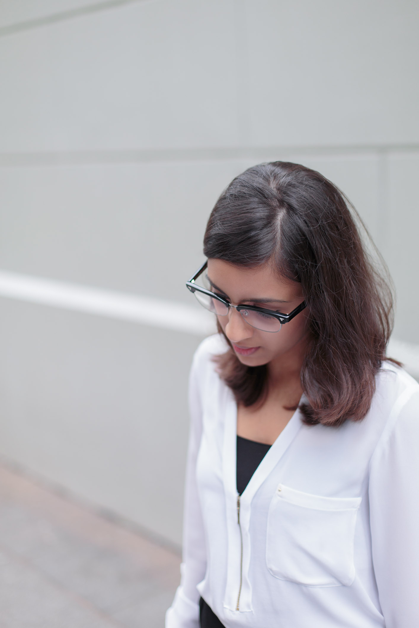 Sumukhi-Singapore-Recruitment-Wallet_Jessica_Simpson-Top_Zara-Skirt_Kiyo-Shoes_Pretty_Fit-Watch_Guess-22112016-4