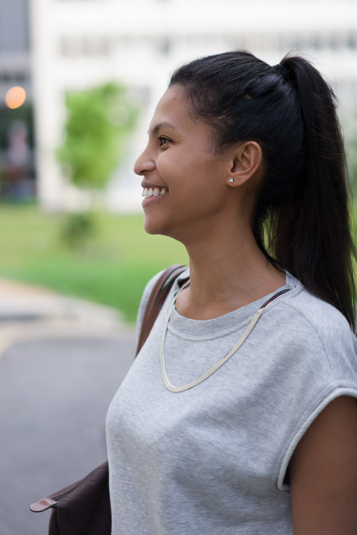 Valerie-France-Video_Advertising-Top_Zara-Bag_Longchamp-Skirt_Zara-Shoes_Nike-Watch_Swatch-UNIFORM-06122016-4