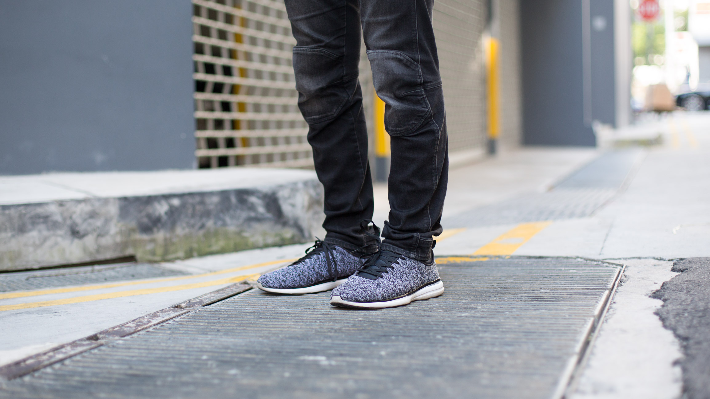 Wen_En-Singapore-Advertising-Tshirt_Cos-Jeans_G_Star-Shoes_Ed_Et_Al-UNIFORM-06122016-2