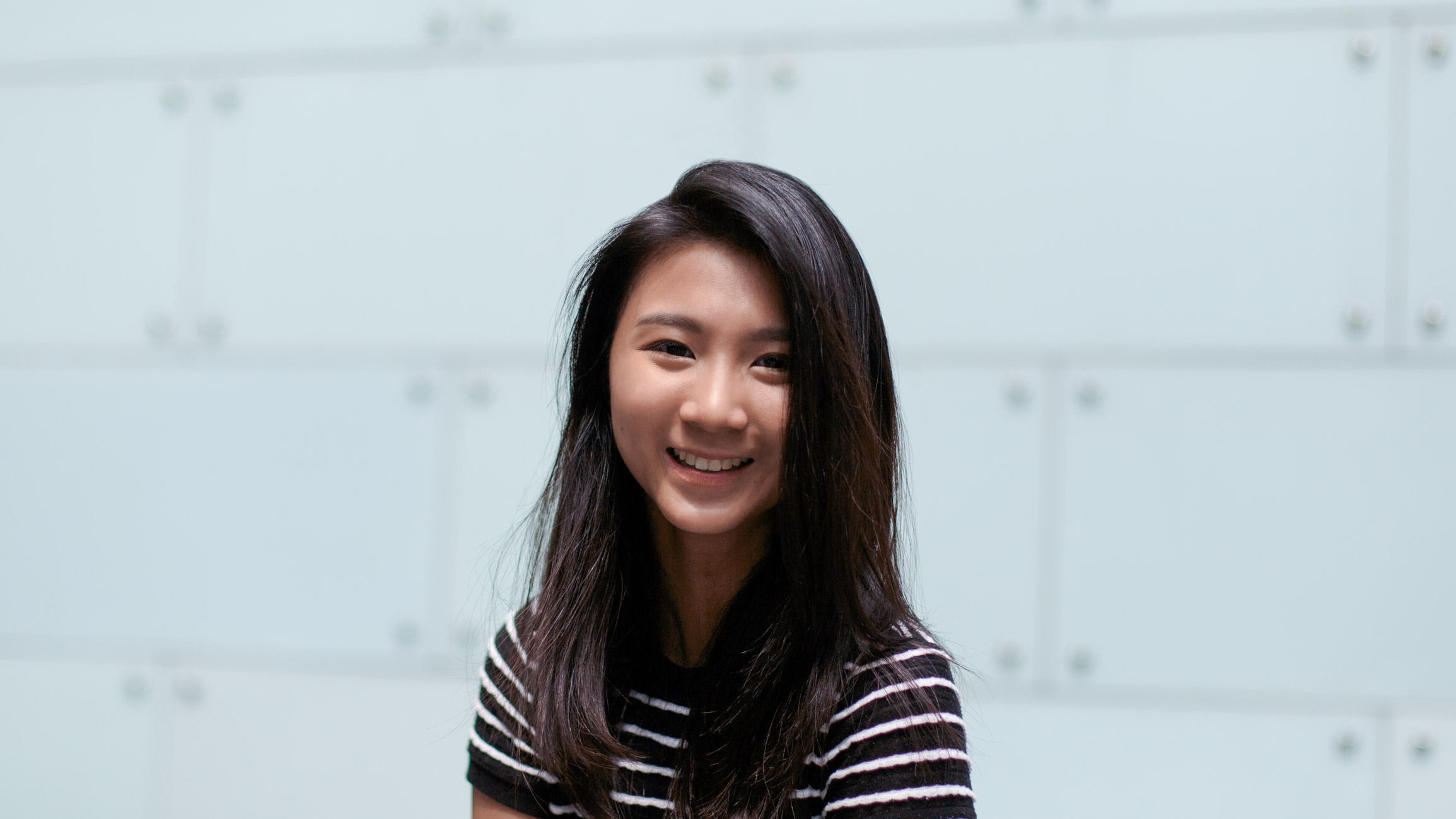 Connie-Singapore-Banking-Top_Zara-Pants_ASOS-Shoes_Aldo-Wallet_Givenchy-UNIFORM-17012017-4-WEB