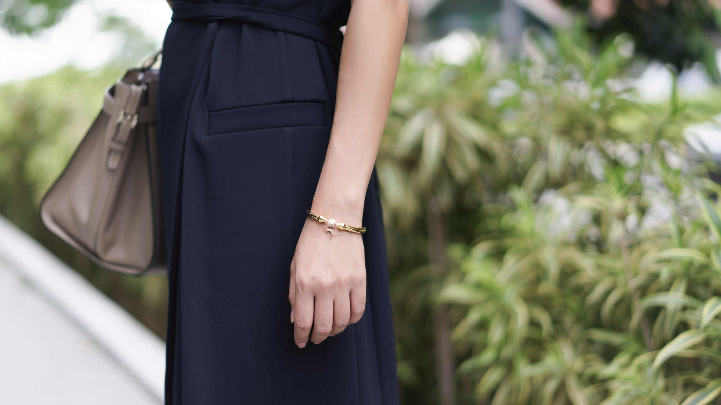 Galuh-Indonesia-Banking-Dress_LK_Bennett-Necklace_Van_Cleef-Bag_Valextra-Bracelets_Vita_Fede-Shoes_Louboutins-UNIFORM-17012017-3-WEB