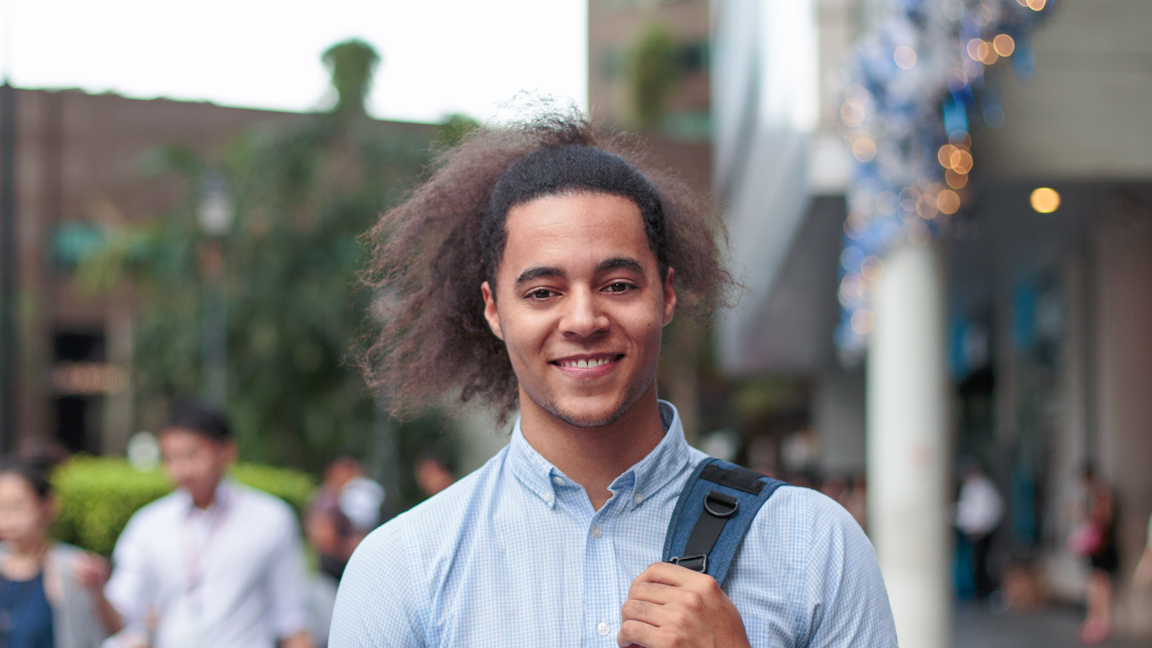 Kevin-Germany-Student-Top_Primark-Bottoms_Uniqlo-Shoes_Puma-Bag_Element-UNIFORM-05012017-5