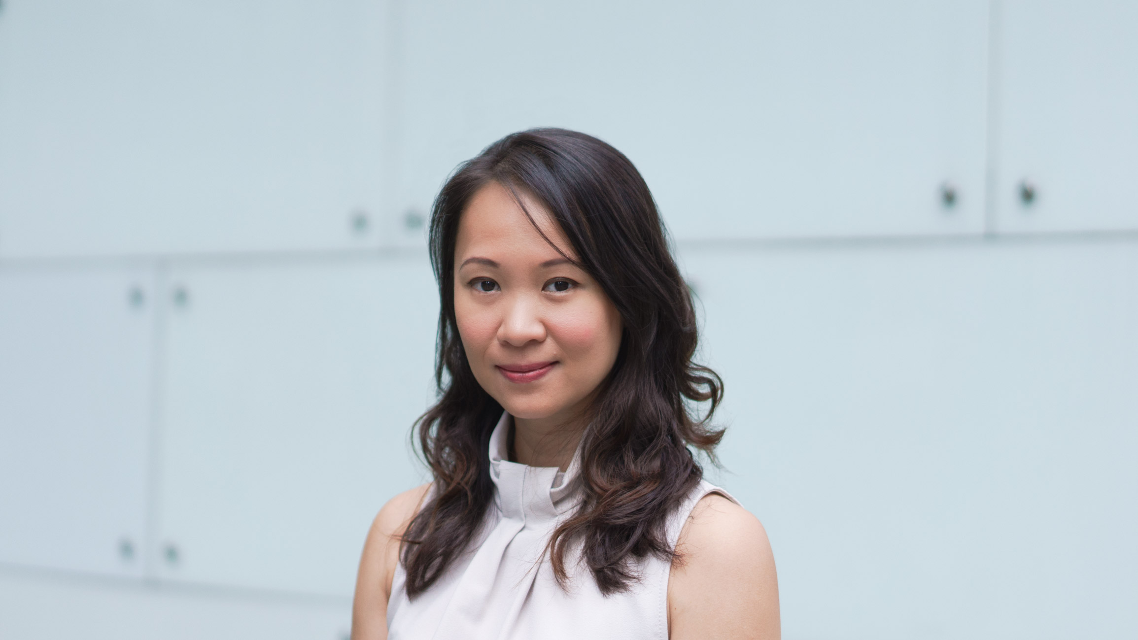 Viola-Singapore-Real_Estate_Finance-Dress_Closet-Shoes_Ferragamo-Watch_Rolex-UNIFORM-17012017-4-WEB