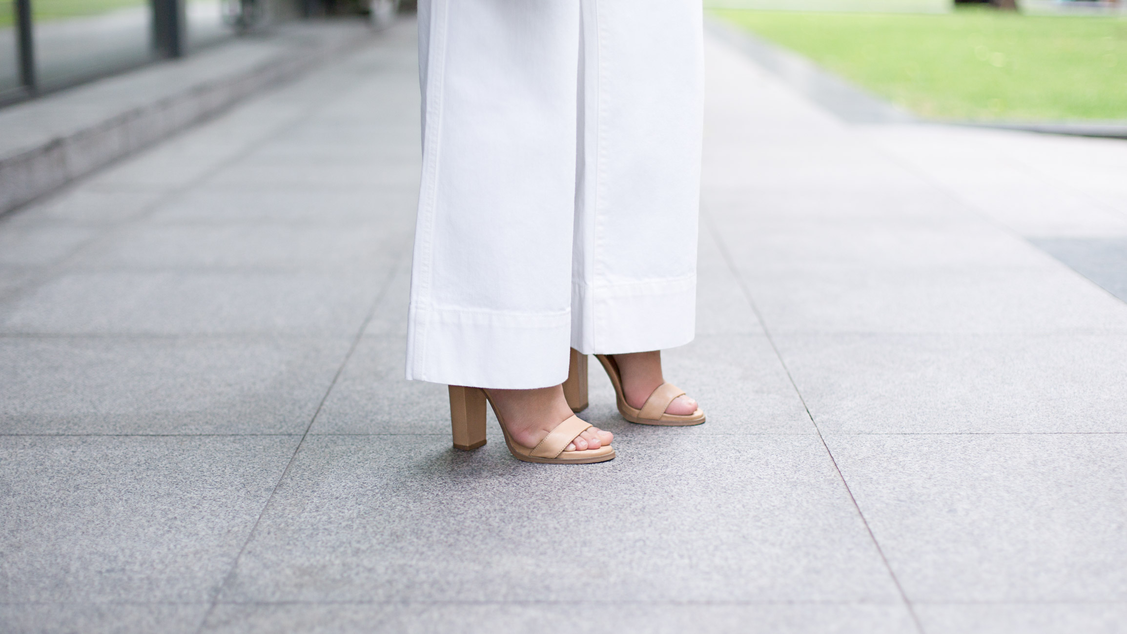Christine-Singapore-Media_Agency-Top_Zara-Pants_Uniqlo-Bag_Taobao-UNIFORM-02032017-2