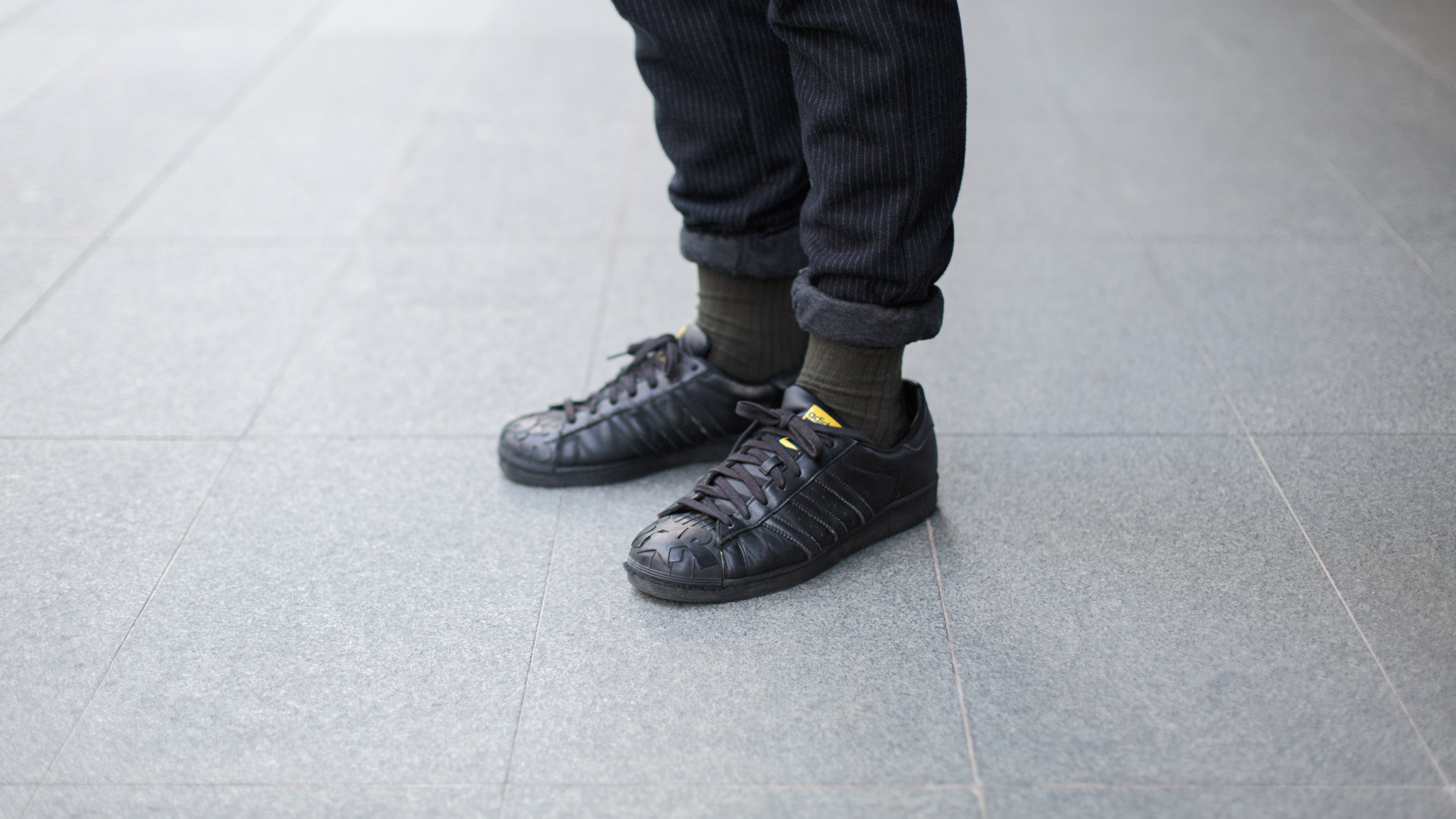 Edward-Singapore-Student-Shirt_Uniqlo-Pants_Uniqlo-TShirt-Uniqlo-Bag_Stussy-UNIFORM-17022017-2