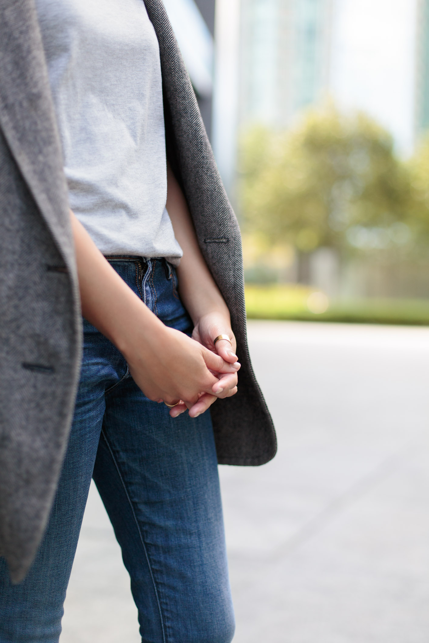 Milady-America-Publicity-Blazer_Isabel_Marant-Top_Won_Hundred-Shoes_Zara-Jeans_Earnest_Sewn-UNIFORM-17022017-3