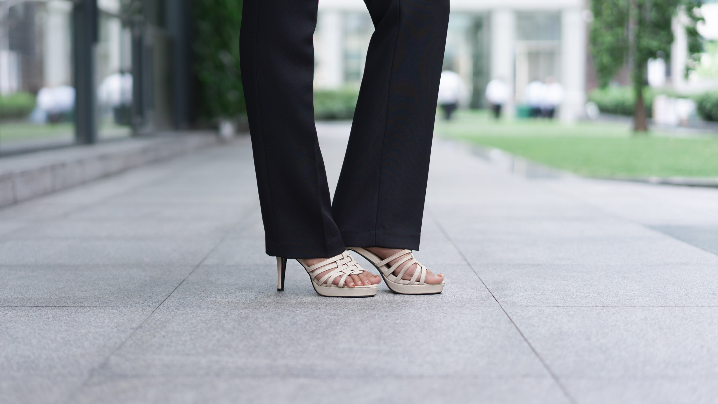 Nina-Singapore-Online_Marketing-Watch_Orro-UNIFORM-02032017-4