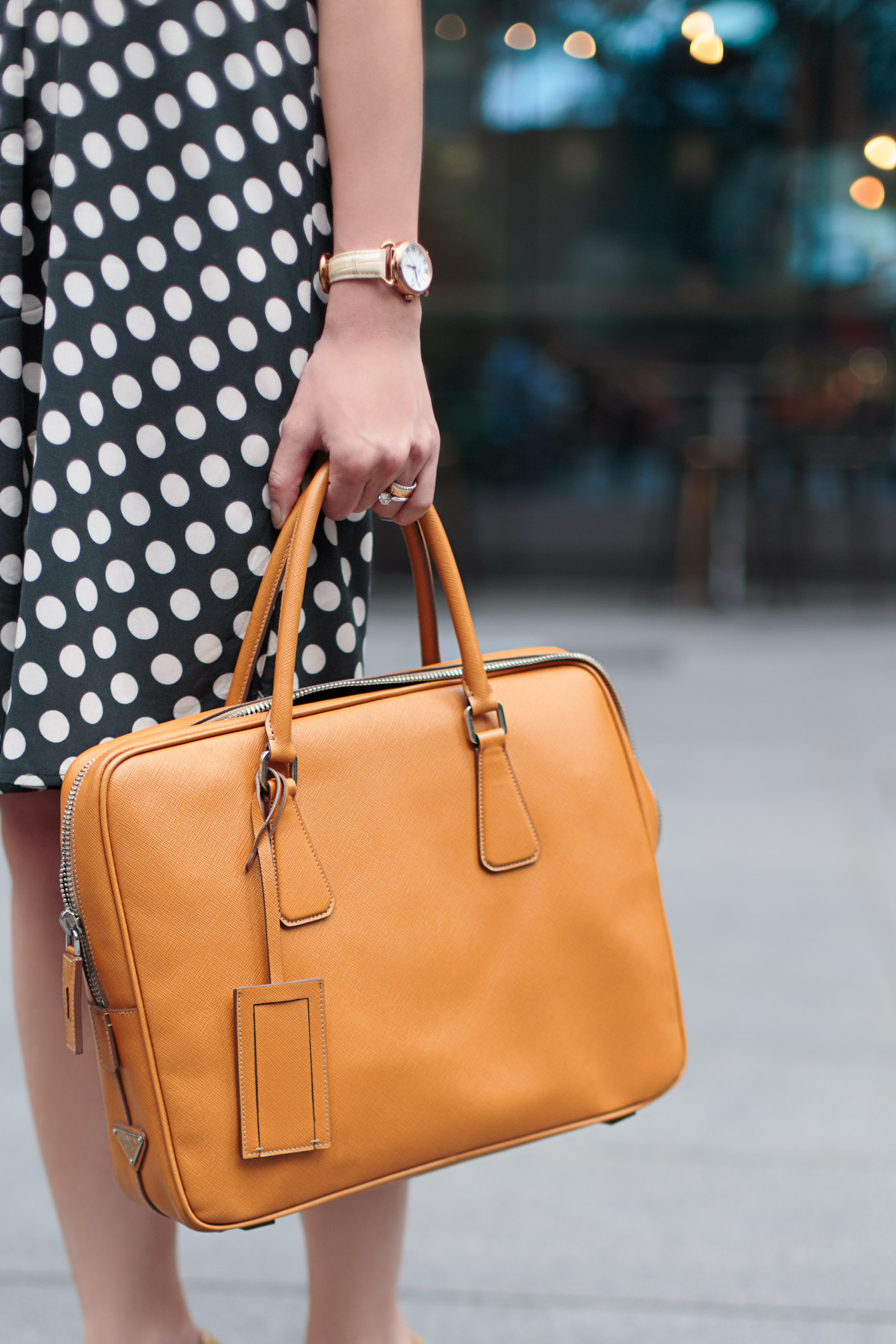 Winnie-America-Media-Dress_HM-Bag_Prada-Shoes_Steve_Madden-UNIFORM-17012017-2-WEB