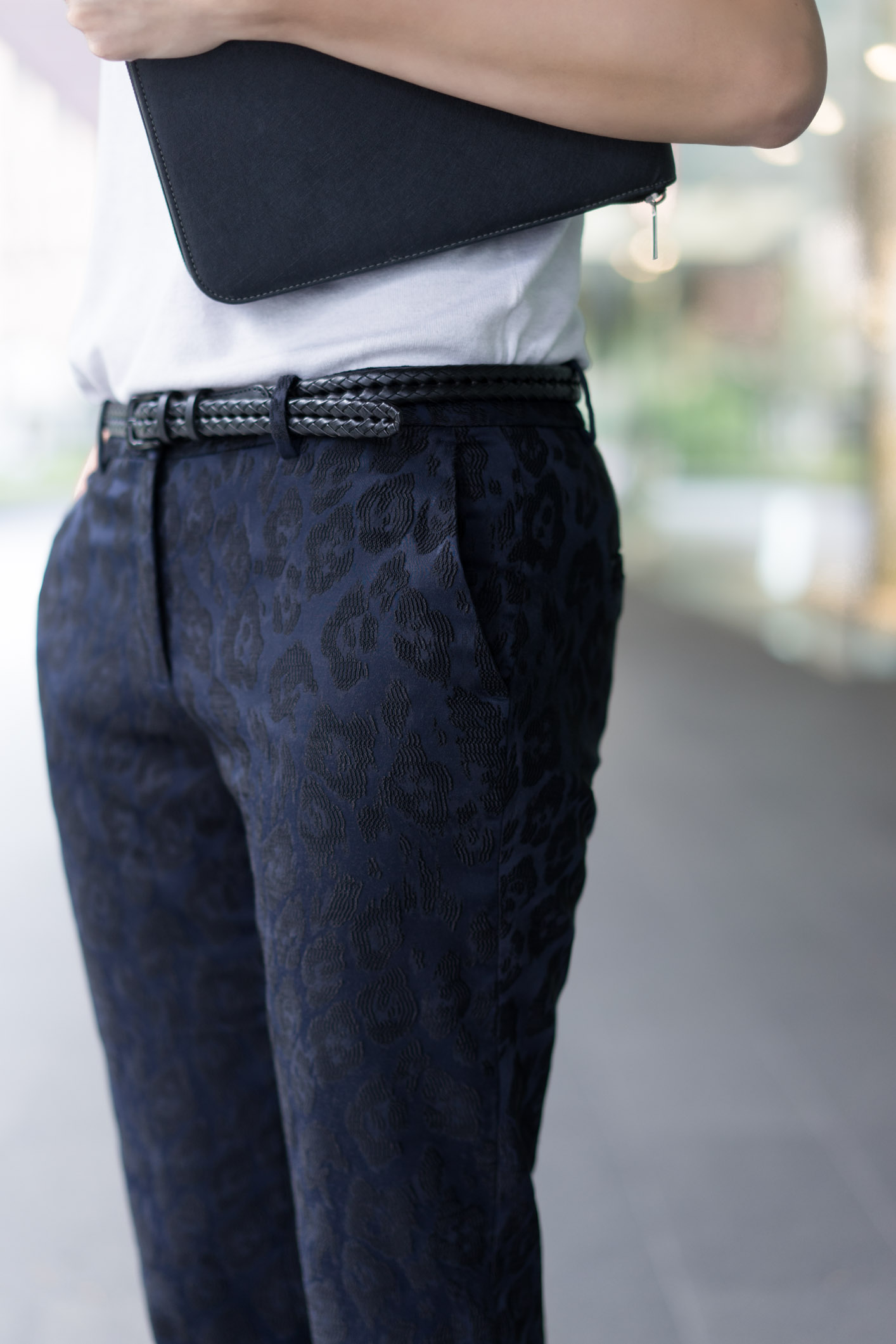 Dawn-Singapore-Banking-Top_Uniqlo-Pants_Zara-Shoes_Ferragamo-UNIFORM-06042017-1