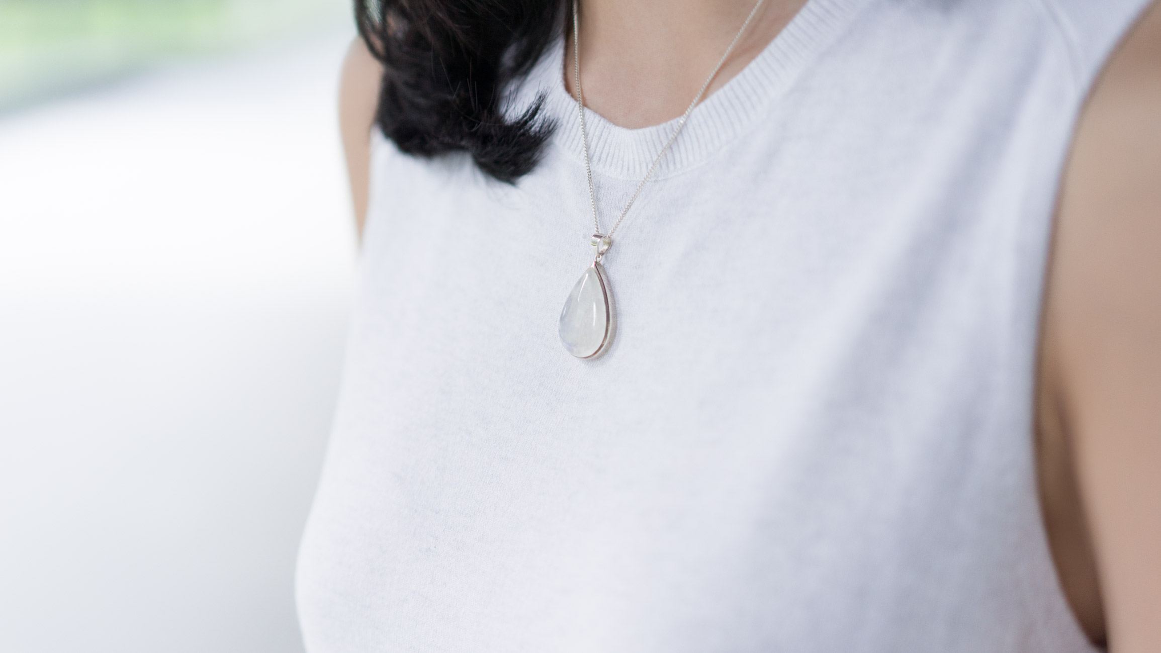 Dawn-Singapore-Banking-Top_Uniqlo-Pants_Zara-Shoes_Ferragamo-UNIFORM-06042017-3