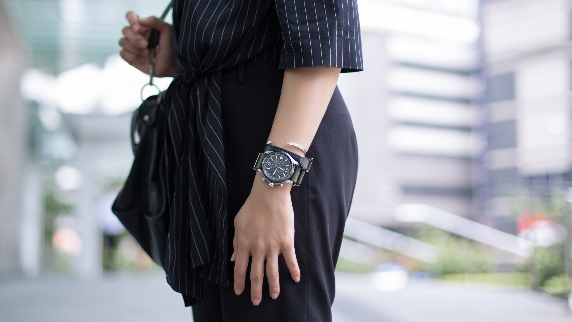 Geraldine-Singapore-Automobile-Top_In_Good_Company-Shoes_COS-Bag_Balenciaga-Earrings_OtherStories-Watch_Gucci-Bracelet_Hermes-Bracelet_The_Mindful_Company-UNIFORM-03042017-4