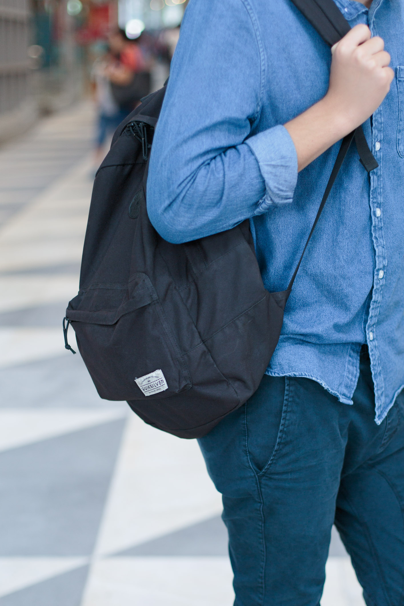 Ming-Singapore-Student-Shirt_Primark-Jeans_Cotton_On-Shoes_Nike-Bag_Quiksilver-UNIFORM-17032017-3