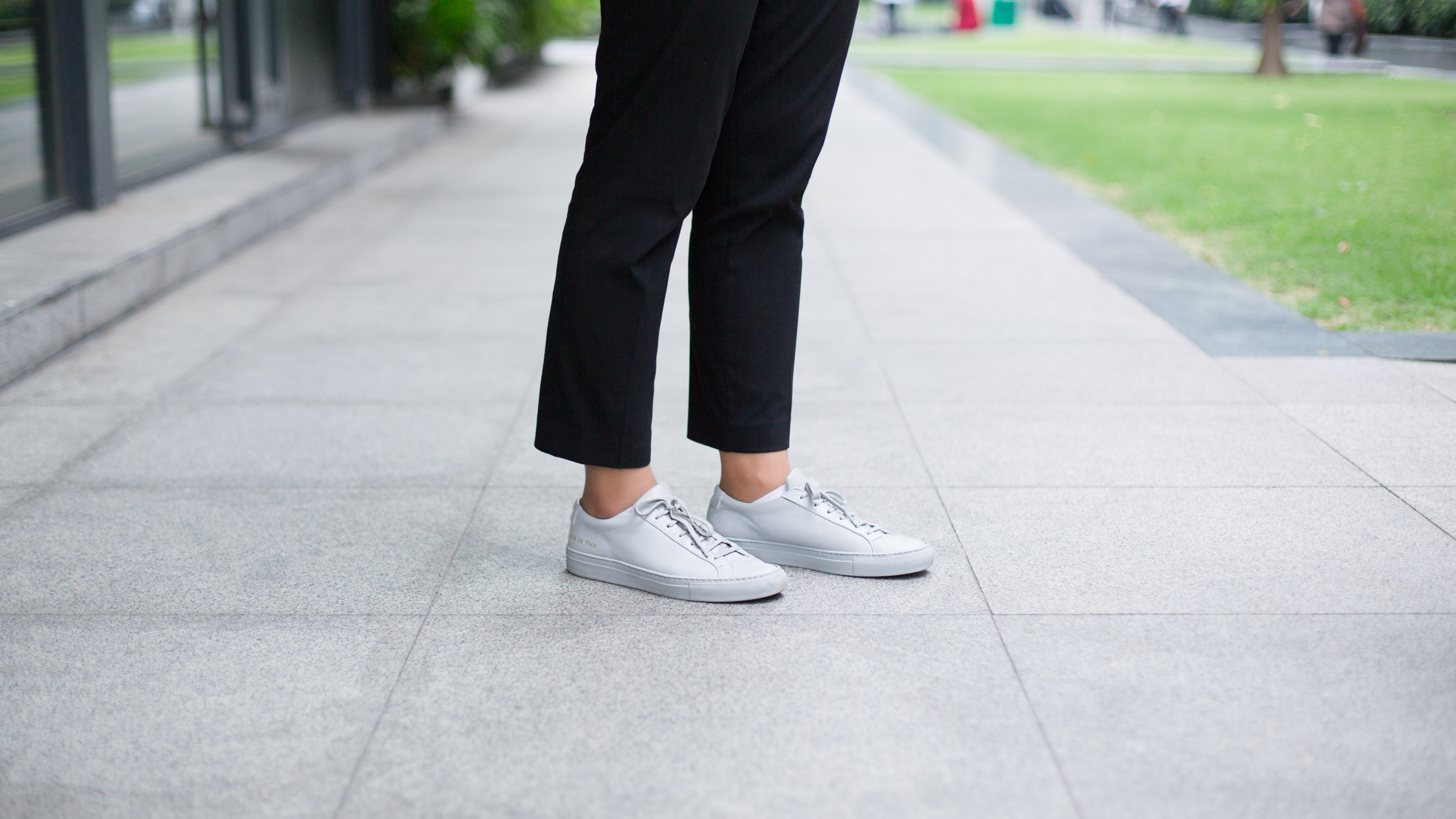 Kaisah-Singapore-Student-Top_Pants_Uniqlo-Shoes_Common_Projects-Bag_Maison_Kitsune-UNIFORM-20042017-4