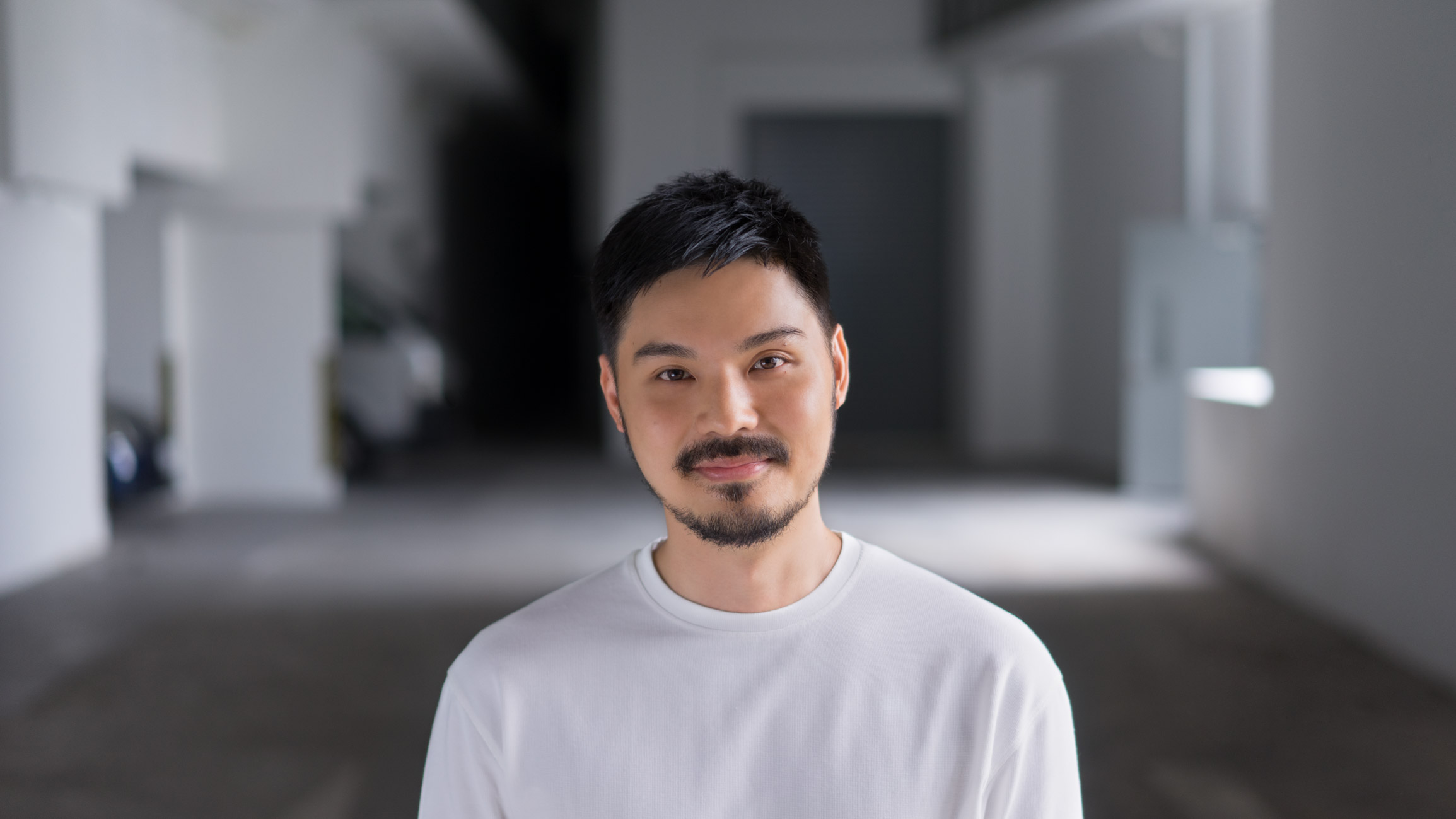 Ken-Singapore-Creative-Jeans_Uniqlo-Bag_Monocle-Top-Adam_Et_Rope-Shoes_Filling_Pieces-26042017-05