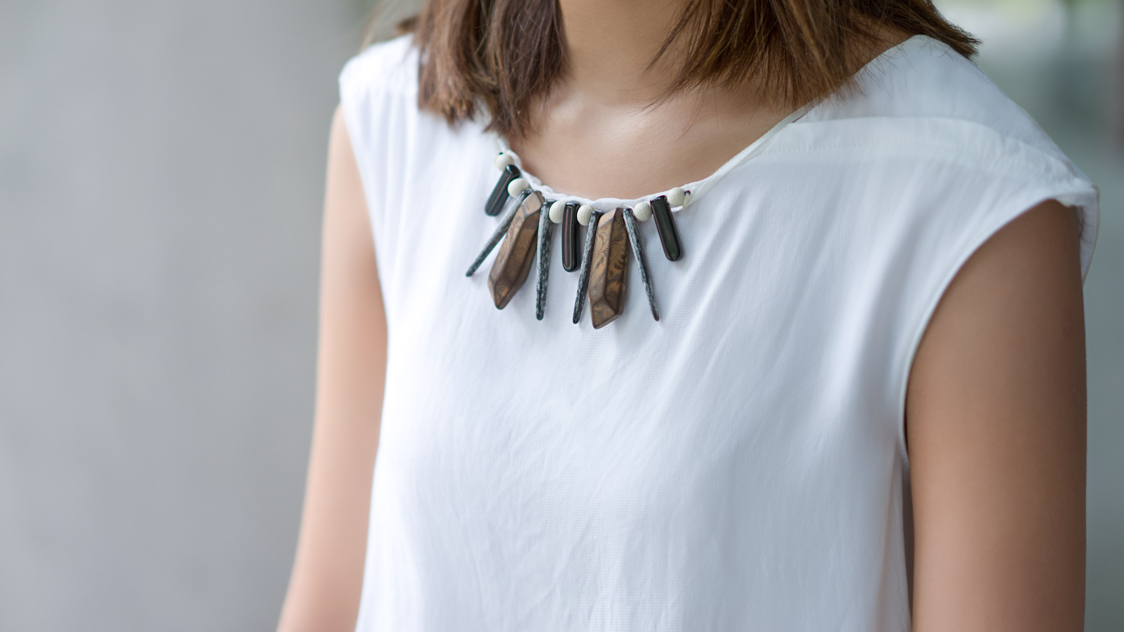 Sheryl-Singapore-Marketing_Manager-Top_Zara-Skirt_Klarra-Clutch_Mango-Watch_Calvin_Klein-UNIFORM-06042017-2