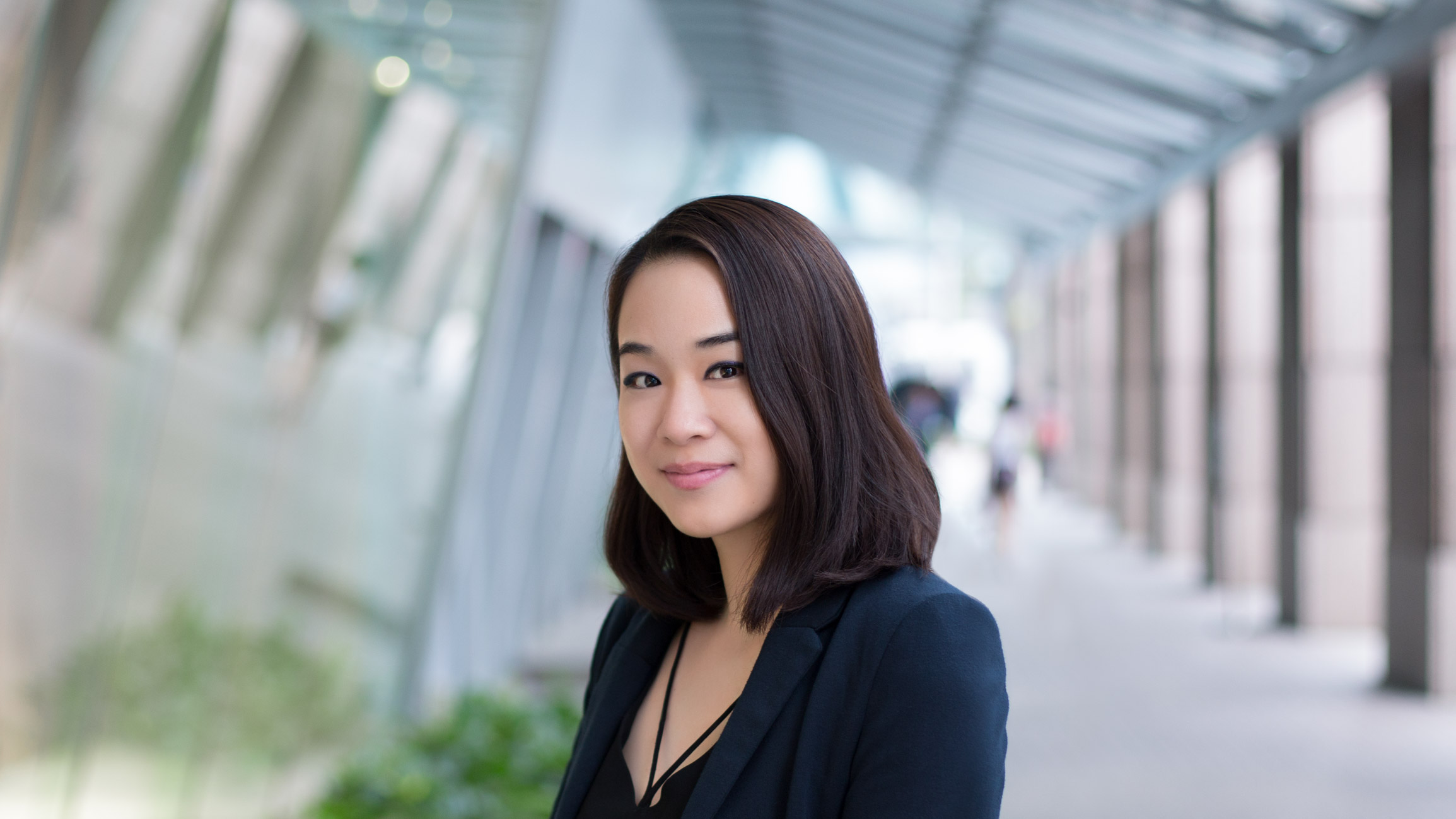 Yuki-Sweden-Marketing_Manager-Blazer_Forever_21-Top_Editors_Market-Jeans_Forever_21-Shoes_Zara-Bag_Chanel-UNIFORM-20042017-2