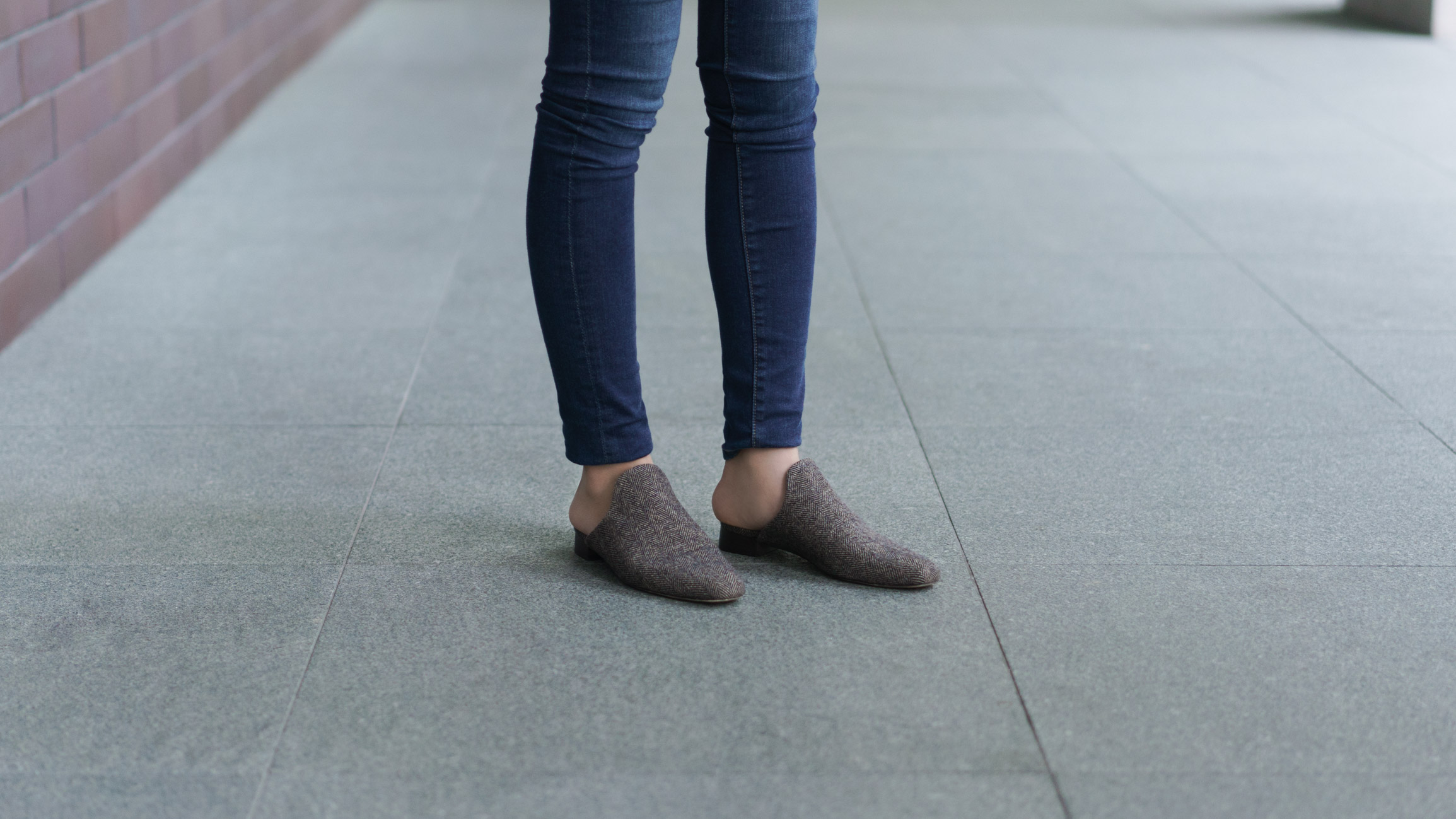 Fuiyi-Singapore-Entrepreneur-Top_Max_Azria-Jeans_Frame-Shoes_Elin-Bag_Chanel-UNIFORM-11052017-3