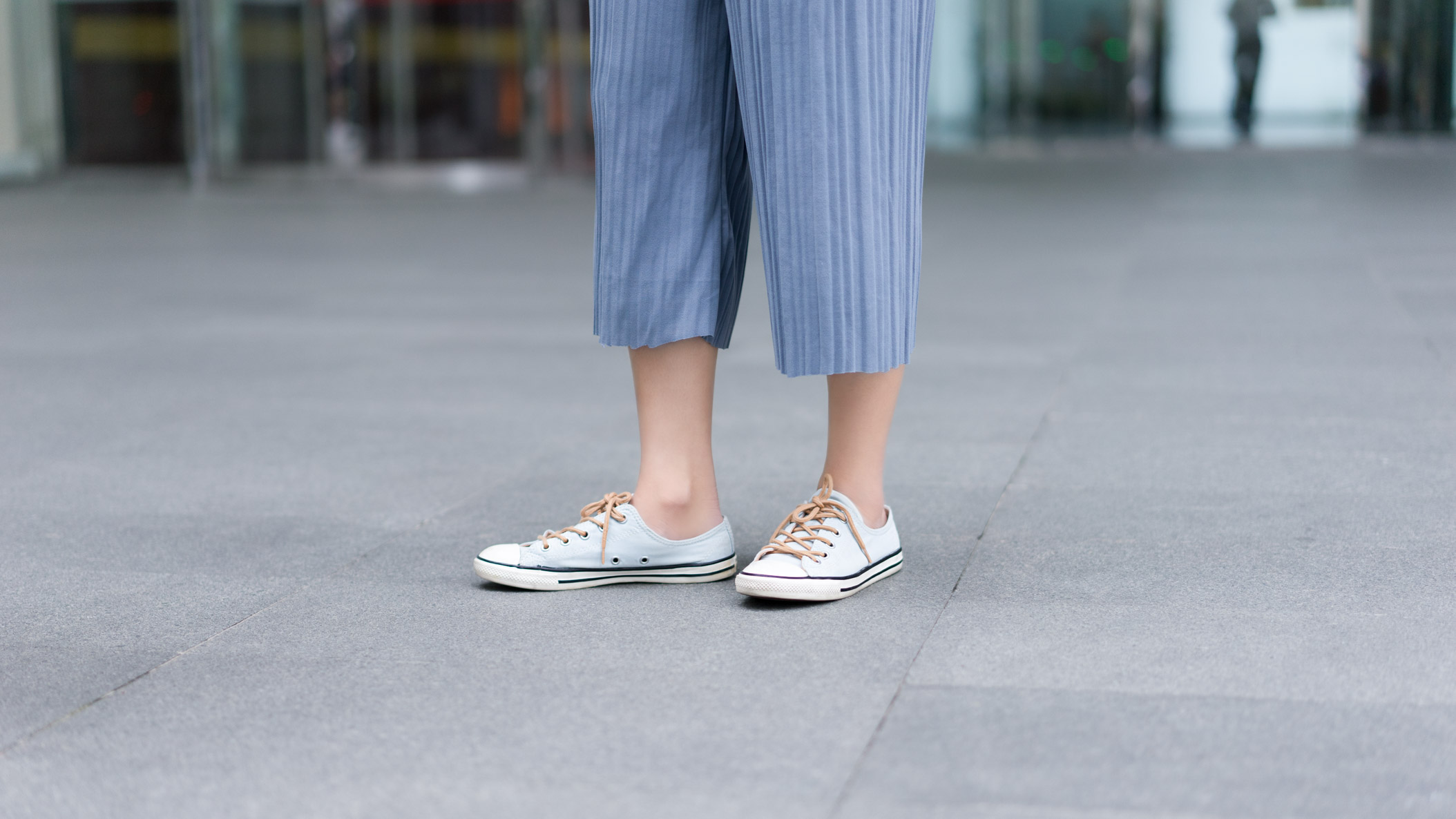 Grace-Singapore-Shipping-Shoes_Converse-Clutch_Coach-Watch_Rosefield-UNIFORM-01062017-2