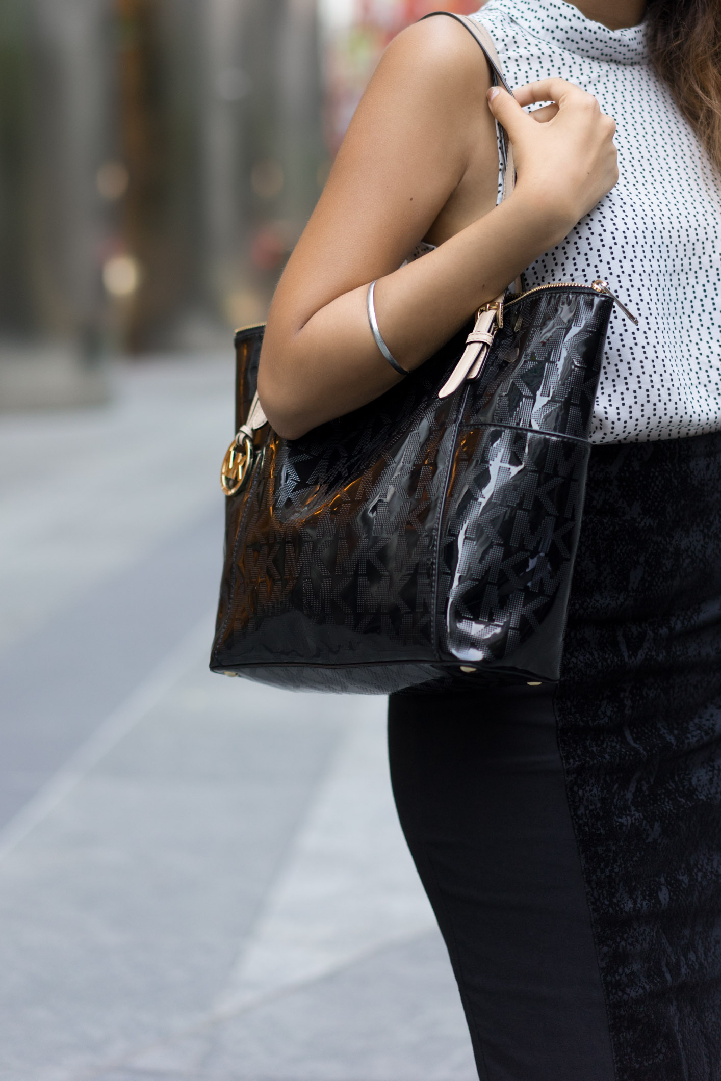 Nameeta-Singapore-Intern-Top_Temt-Skirt_Van_Heusen-Bag_Michael_Kors-Shoes_Zalora-UNIFORM-08062017-3