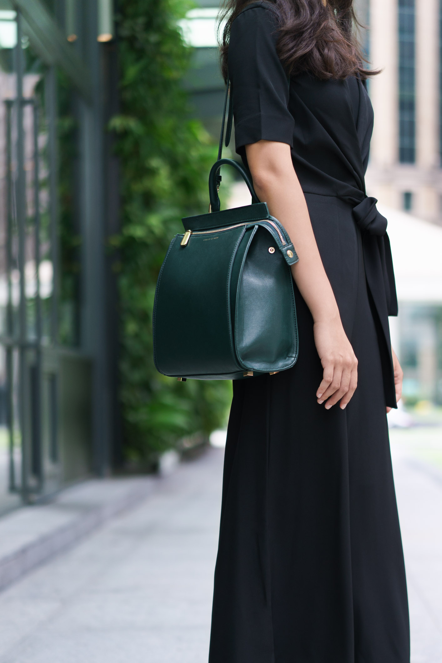 Valerie-Singapore-Beauty-Jumpsuit_Editors_Market-Bag_Charles_and_Keith-Shoes_Marks_and_Spencer-Bangle_The_Mindful_Company-UNIFORM-11052017-2