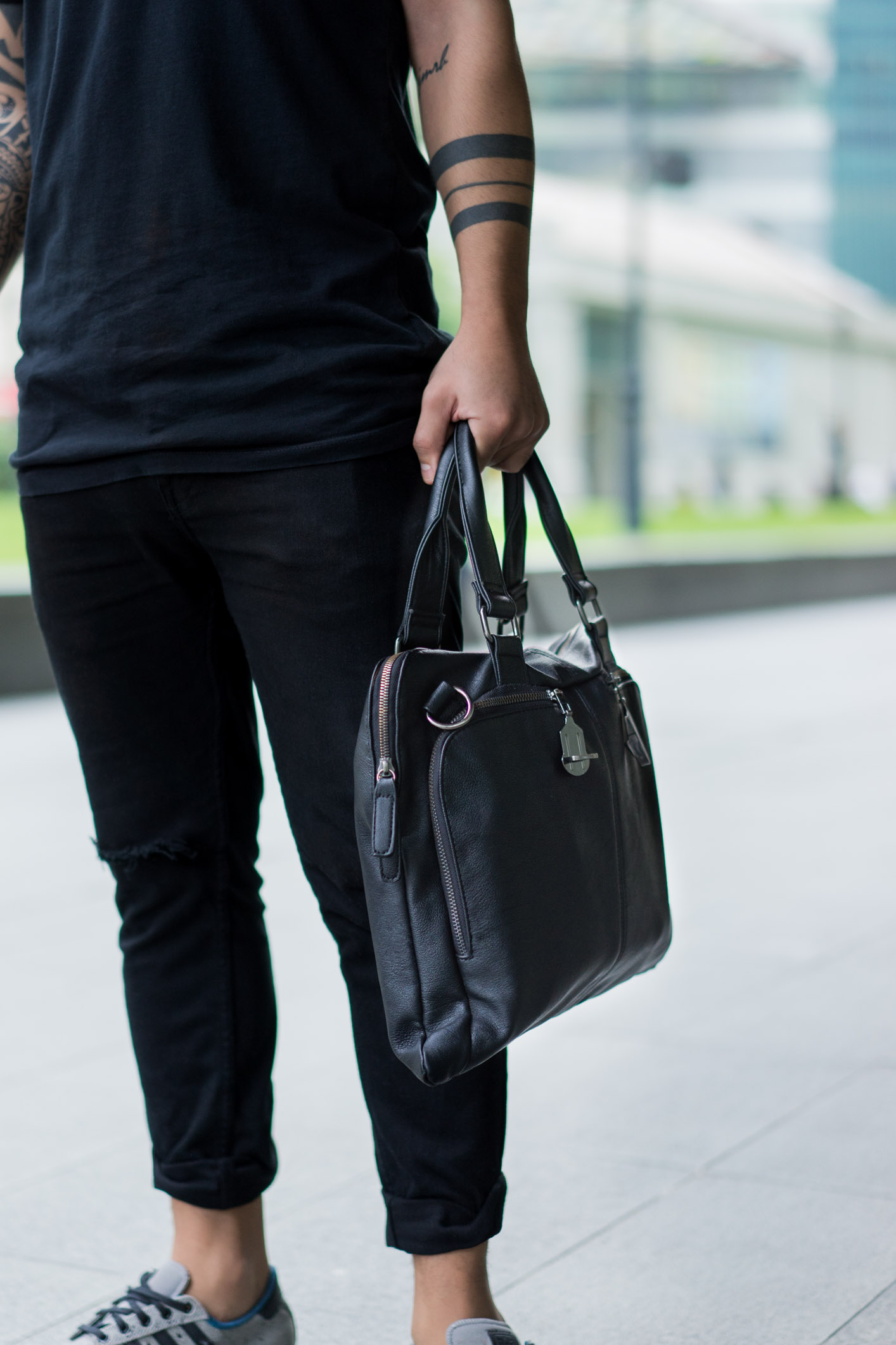 Adrian-America-FB-Top_Topman-Pants_Pull__Bear-Shoes_Adidas-Hat_Brixton__Supply-UNIFORM-08062017-2
