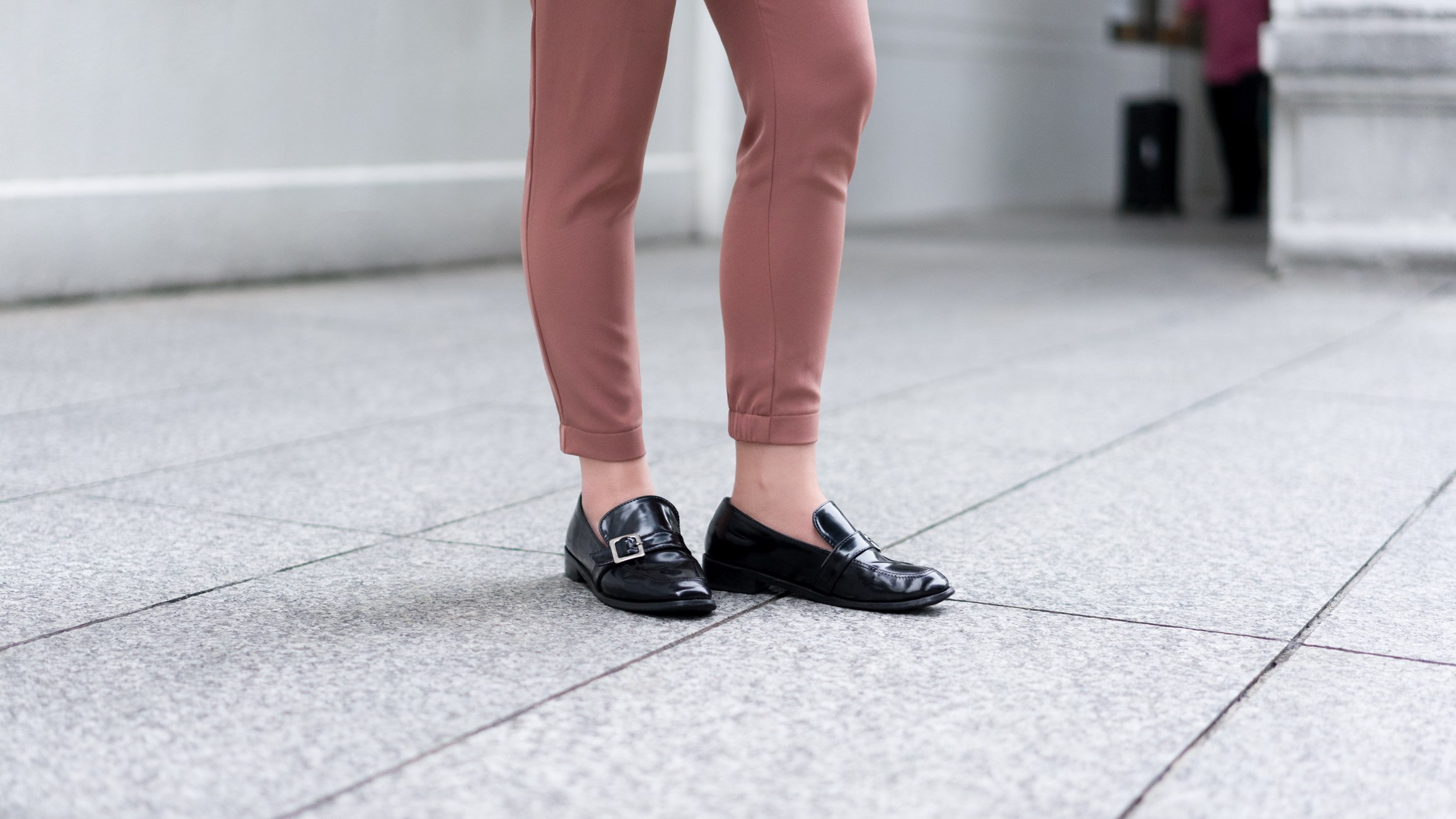 Emily-Singapore-Law-Top_Uniqlo-Blazer_Uniqlo-Shoes_I_Love_Ballerinas-Sunglasses_Miniso-UNIFORM-01062017-2