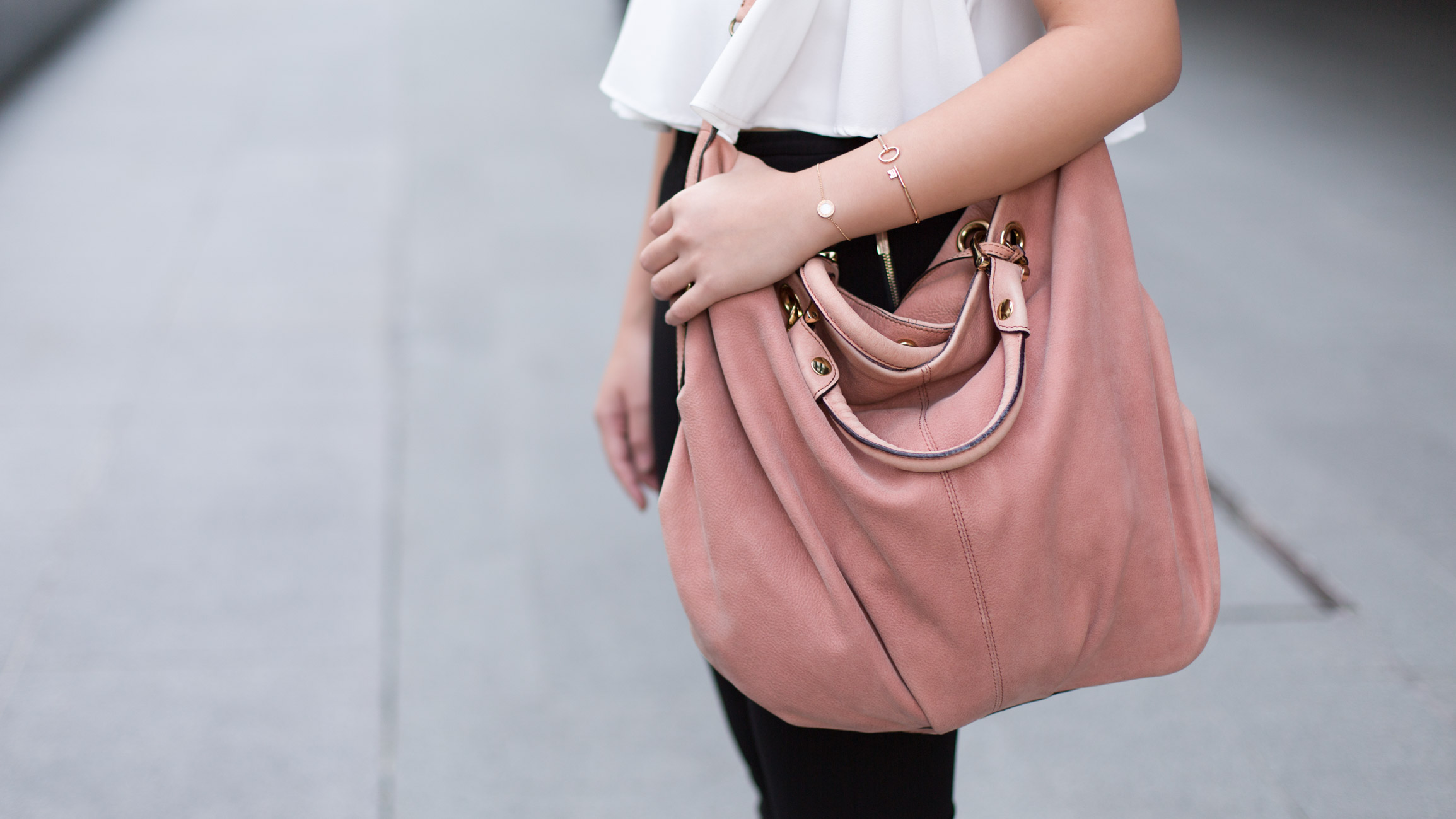 Charmain-Law_Student-Pants_HM-Shoes_On_Pedder-Bag_Rabeanco-Bracelet_Tiffany__Co._Bvlgari-UNIFORM-13072017-3