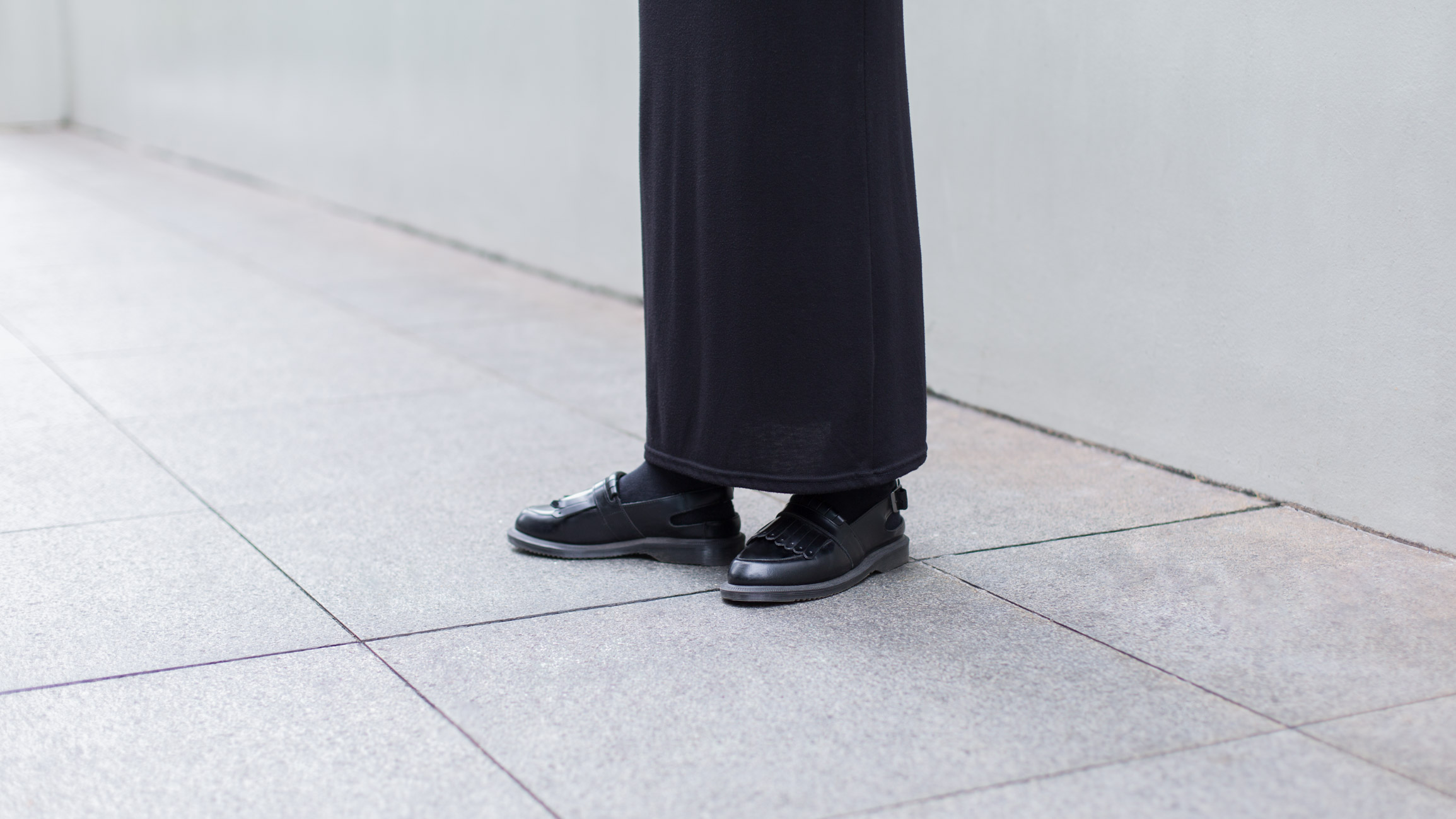 Mandy-IT-Singapore-Cardigan_Amercian_Appearel-Shoes_Dr_Martens-UNIFORM-13072017-3