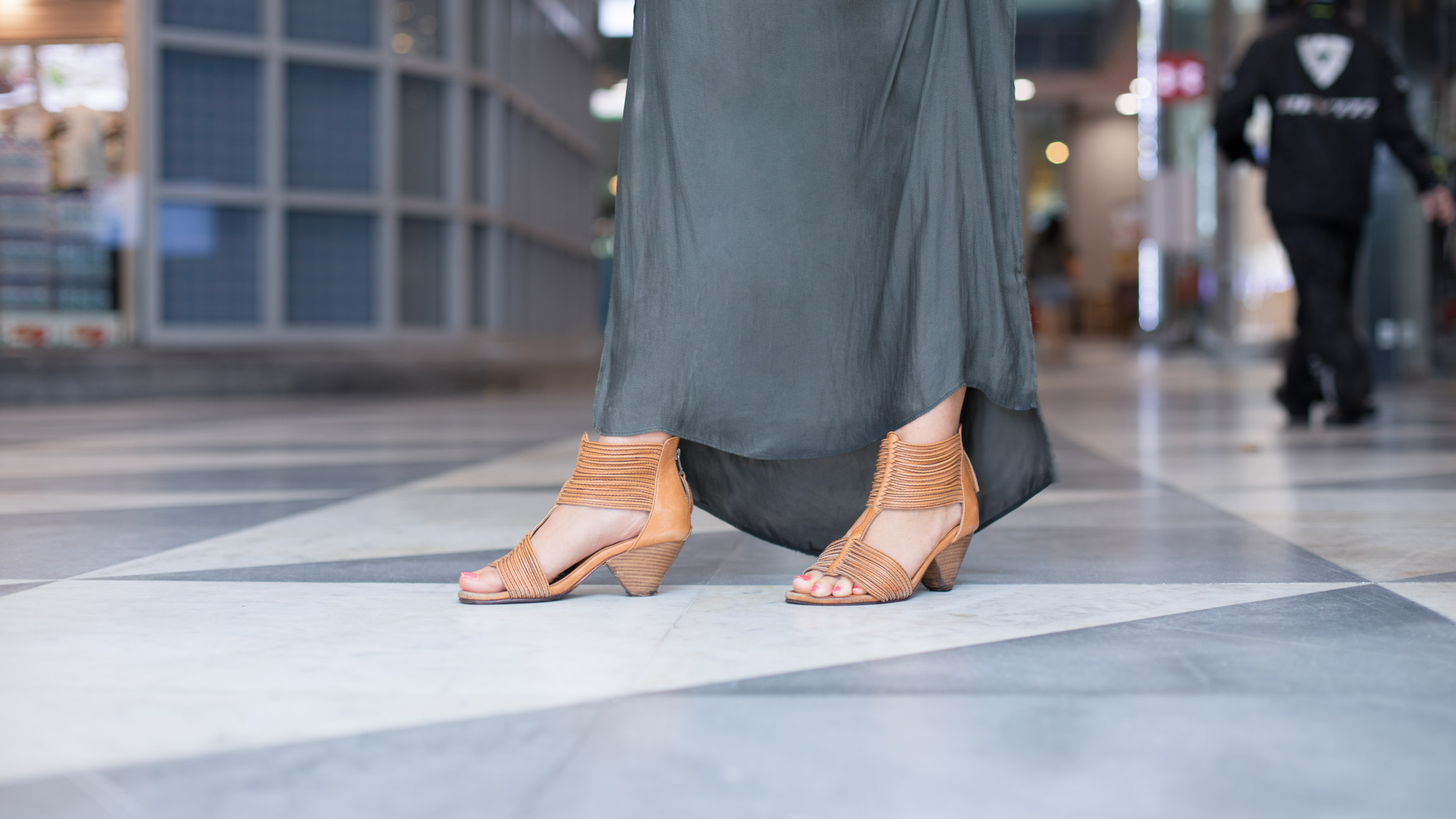 Nellie-Recruitment-Australia-Dress_ZARA-Bag_Vince_Camuto-Necklace_Lovisa-Watch_Skagen-UNIFORM-08082017-1