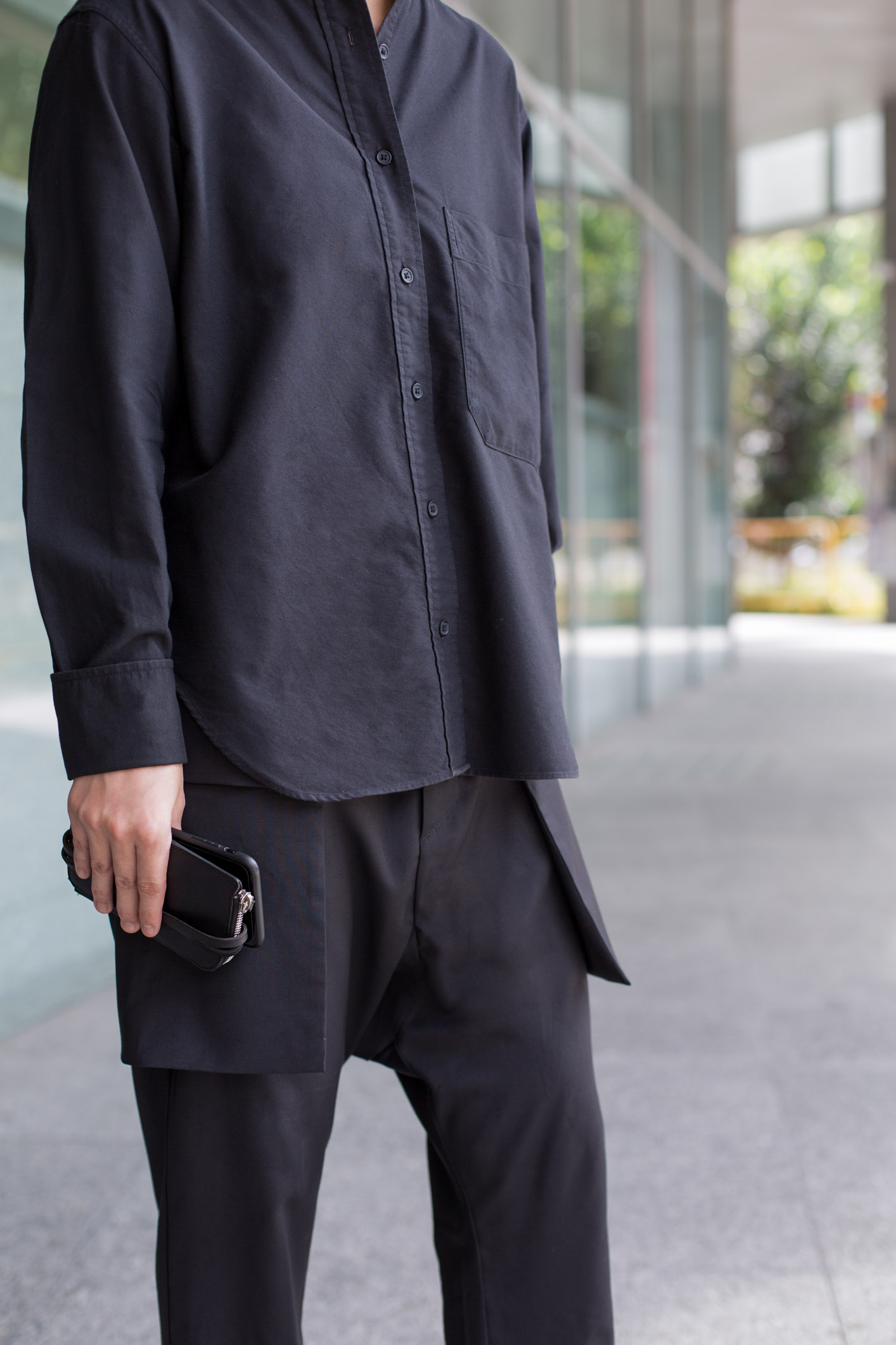 Cas-Art_Director-Singapore-Top_Uniqlo-Shoes-Adidas-Watch_Braun-Purse_COS-UNIFORM-08082017-4-1