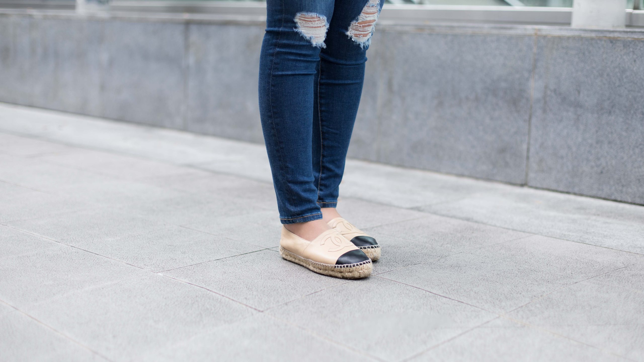 Elvina-Singapore-Yoga_Teacher-Bag_Goyard-Shoes_Chanel-Shirt_Stateside-Jeans-AG_Jeans-Bracelet_Cartier-uniform-05092017-2